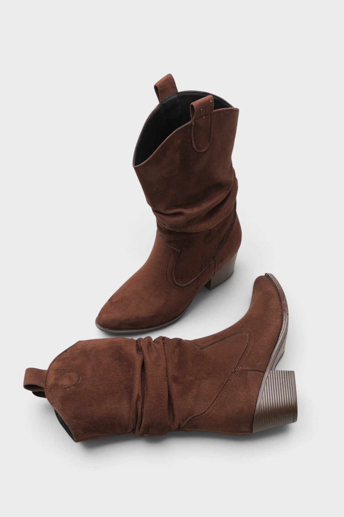 Capone Suede Pull-On Women Sued Brown Cowboy Boots