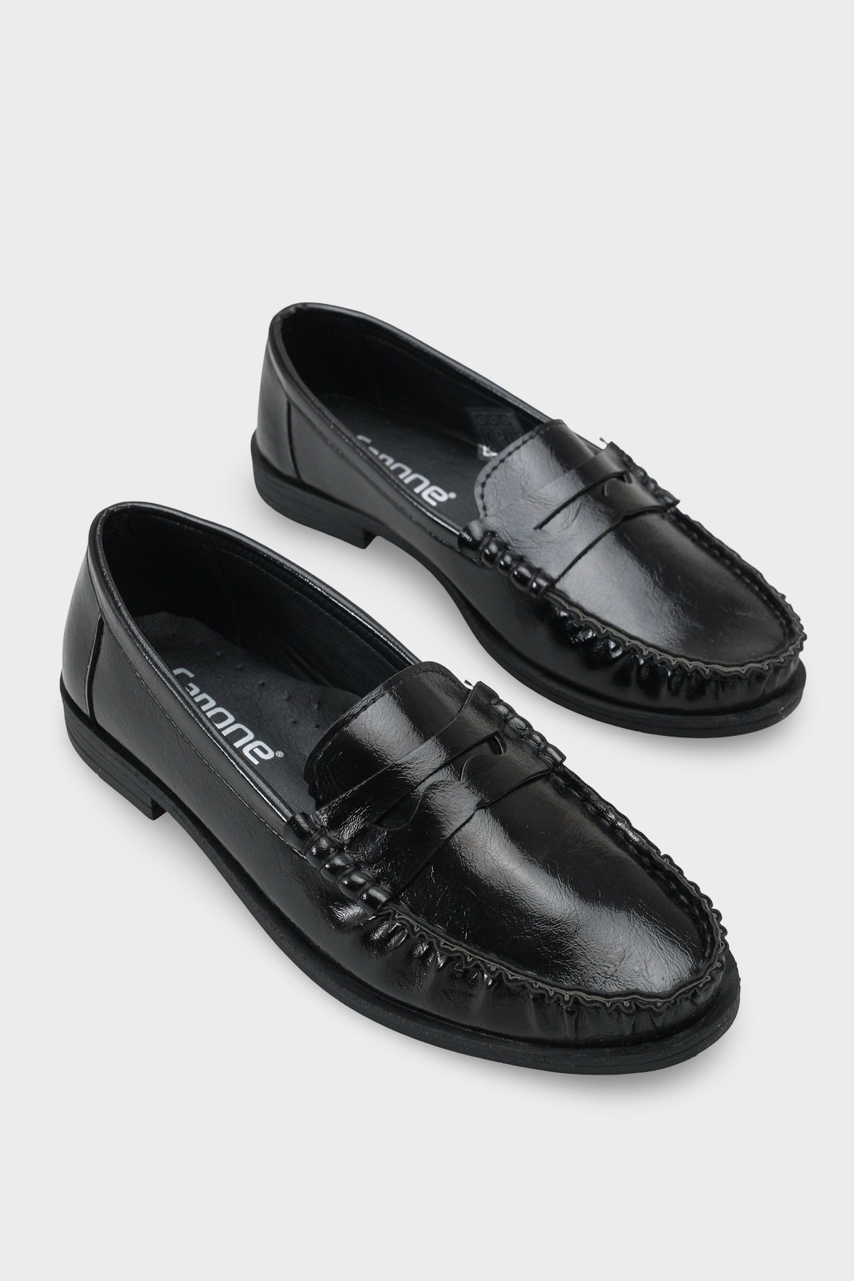 Capone Tania Women Black Loafer