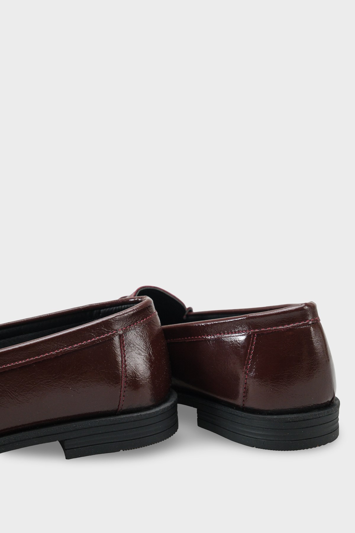 Capone Tania Women Burgundy Loafer