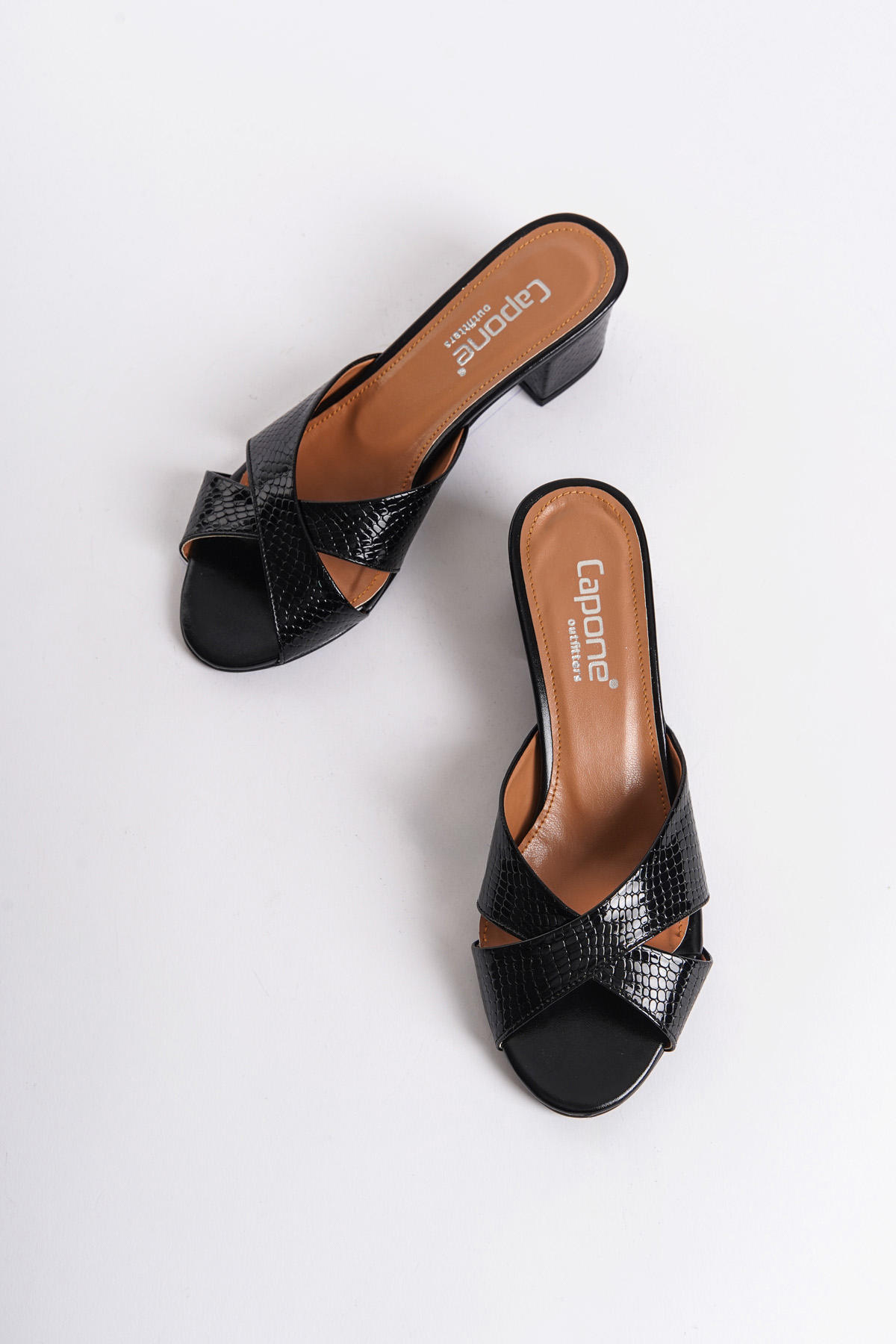 Capone Taya Cross Band Women Black Sandals