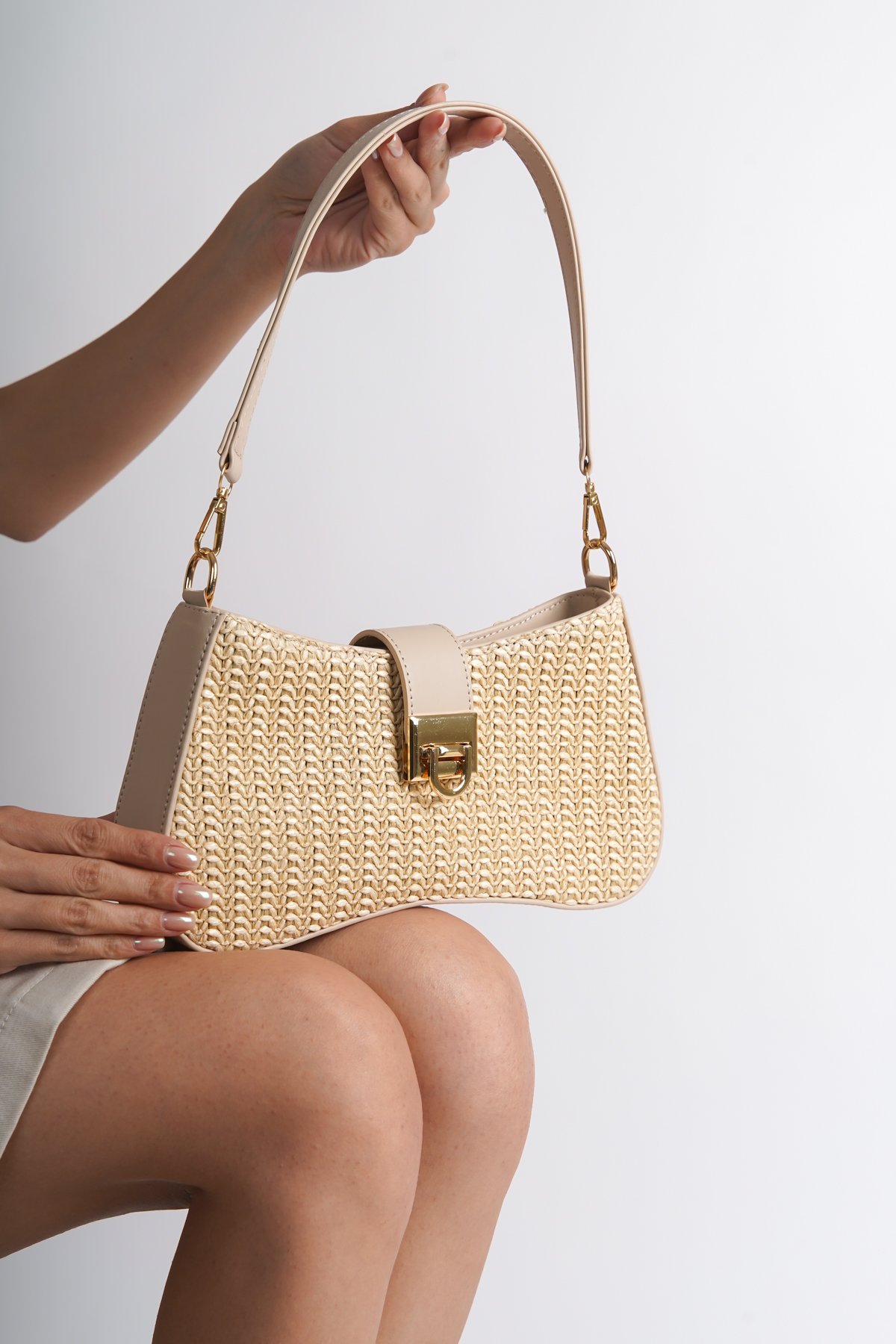 Capone Terran Women Beige Shoulder Bag