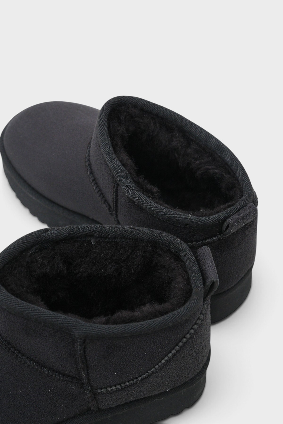 Capone Thick Sole Round Toe Fur Lined Short Woman Boots