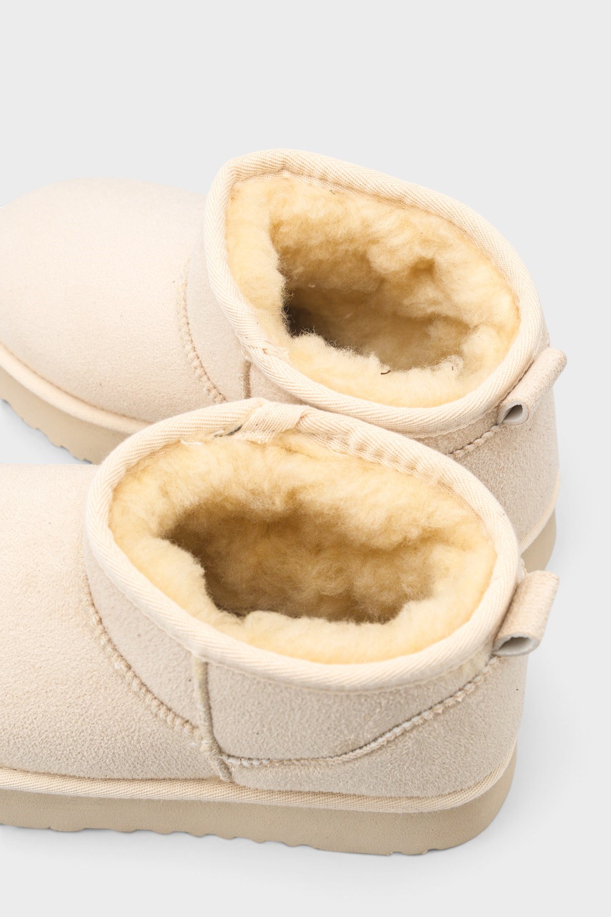 Capone Thick Sole Round Toe Fur Lined Short Woman Boots