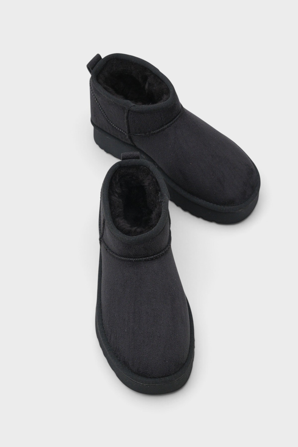 Capone Thick Sole Round Toe Fur Lined Short Woman Boots