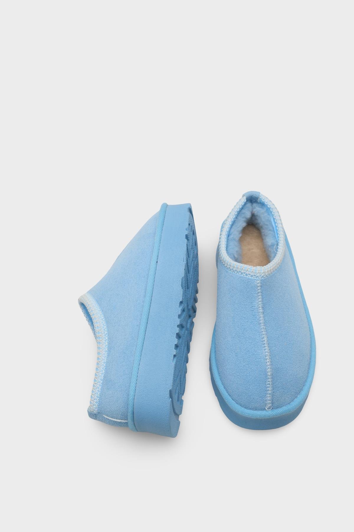 Capone Thick Sole Round Toe Furry Closed Women Baby Blue Sandals