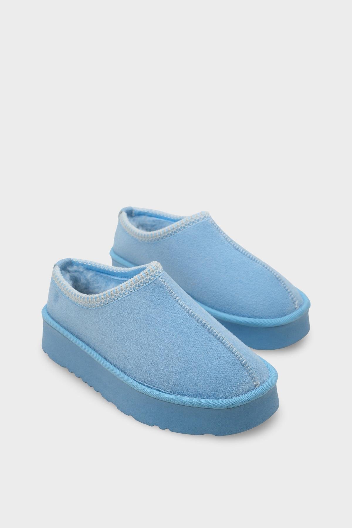 Capone Thick Sole Round Toe Furry Closed Women Baby Blue Sandals