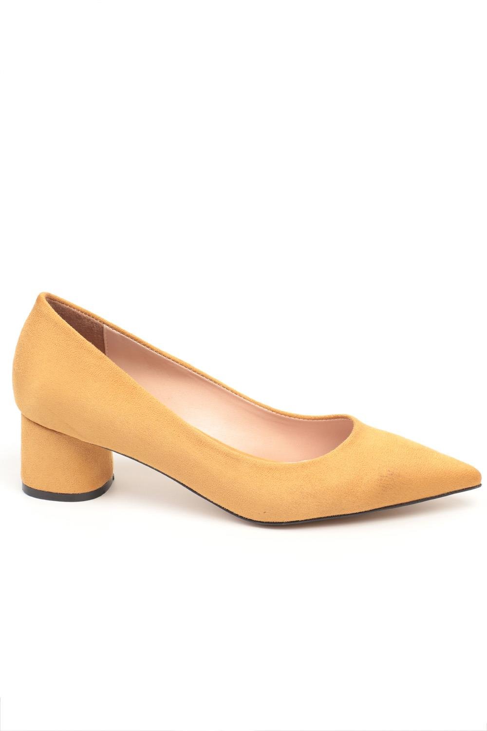 Capone Tina Mid Heel Women Mustard Shoes
