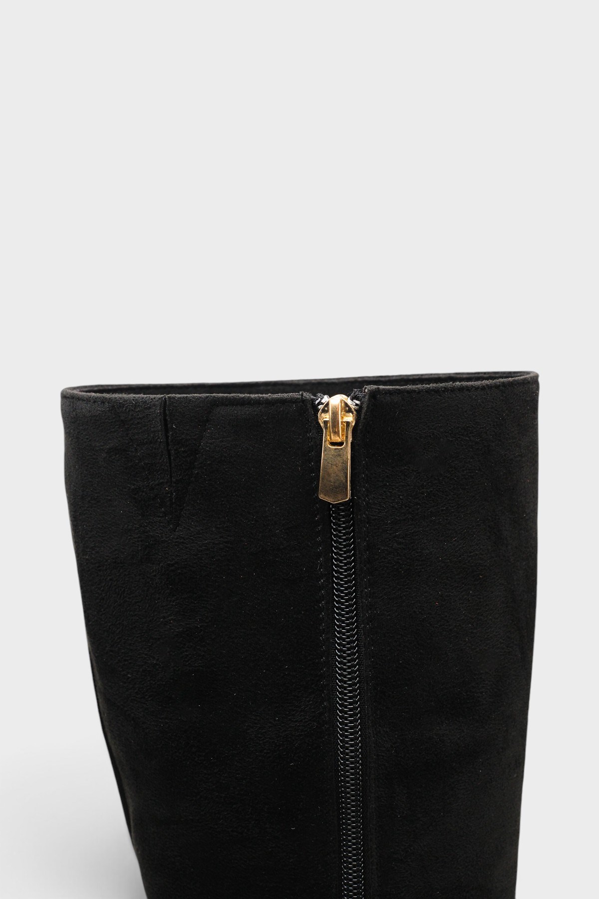 Capone Tracy Pointed Toe Side Zip Elegant Women Sued Black Boot