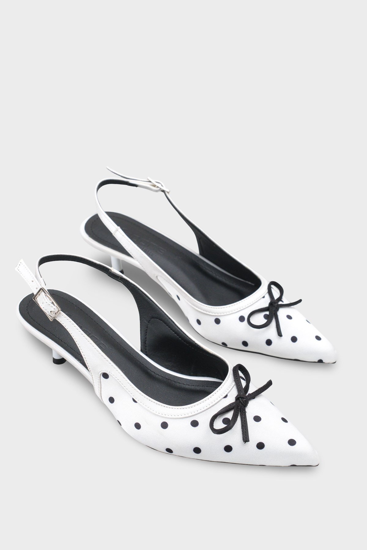 Capone Valencia Pointed Toe Open Back Mid Heel Women White Shoe