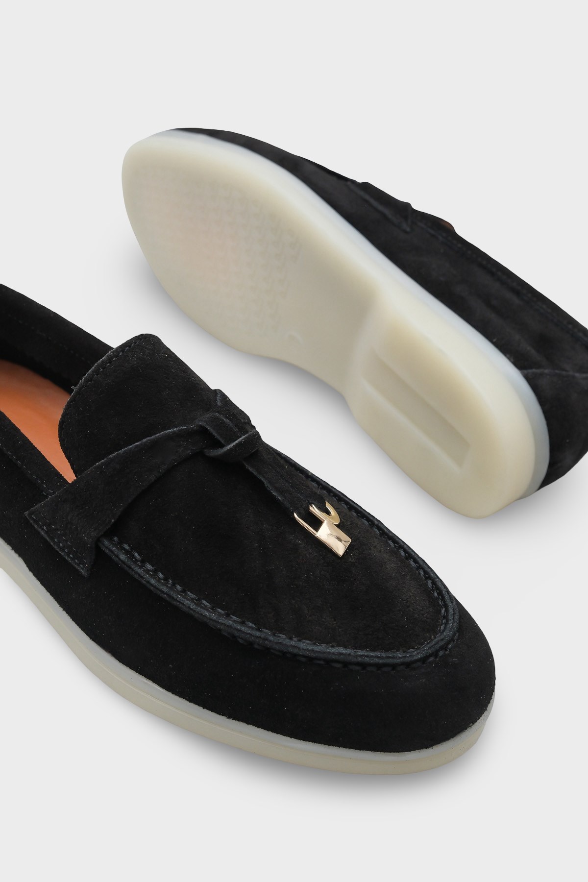 Capone Vikki Genuine Leather Women Black Loafer