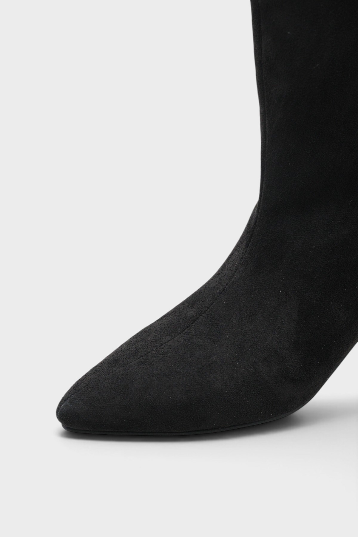 Capone Viola Pointed Toe Pull-On Women Sued Black Boot