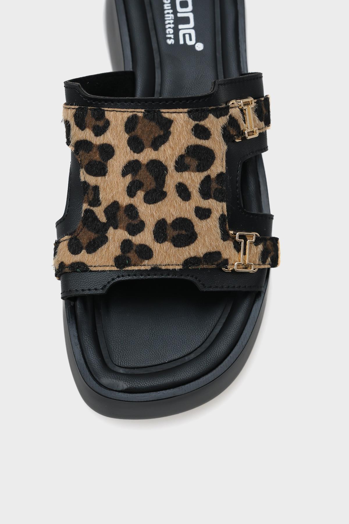 Capone Wedge Heel Double Strap Buckled Women Leopard Furry Comfort Sandals