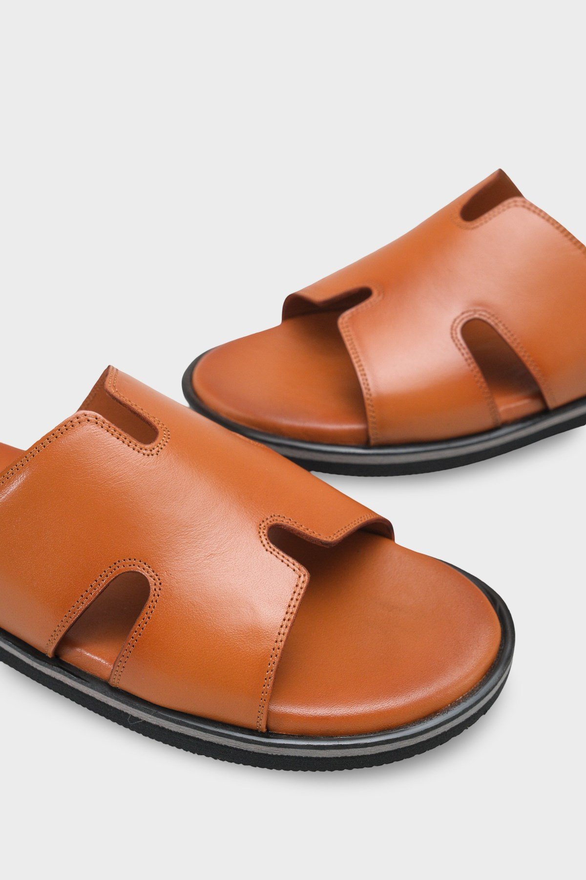 Capone Wide H Strap Men Sandal