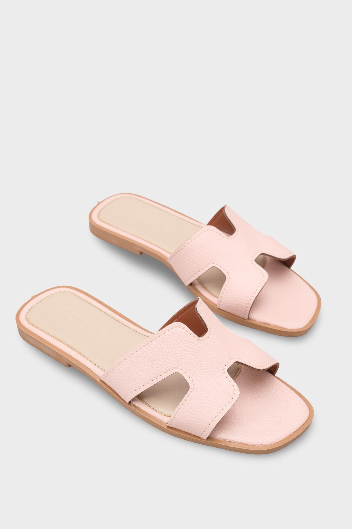 Capone Wilie Women Powders Short Heeled Slippers