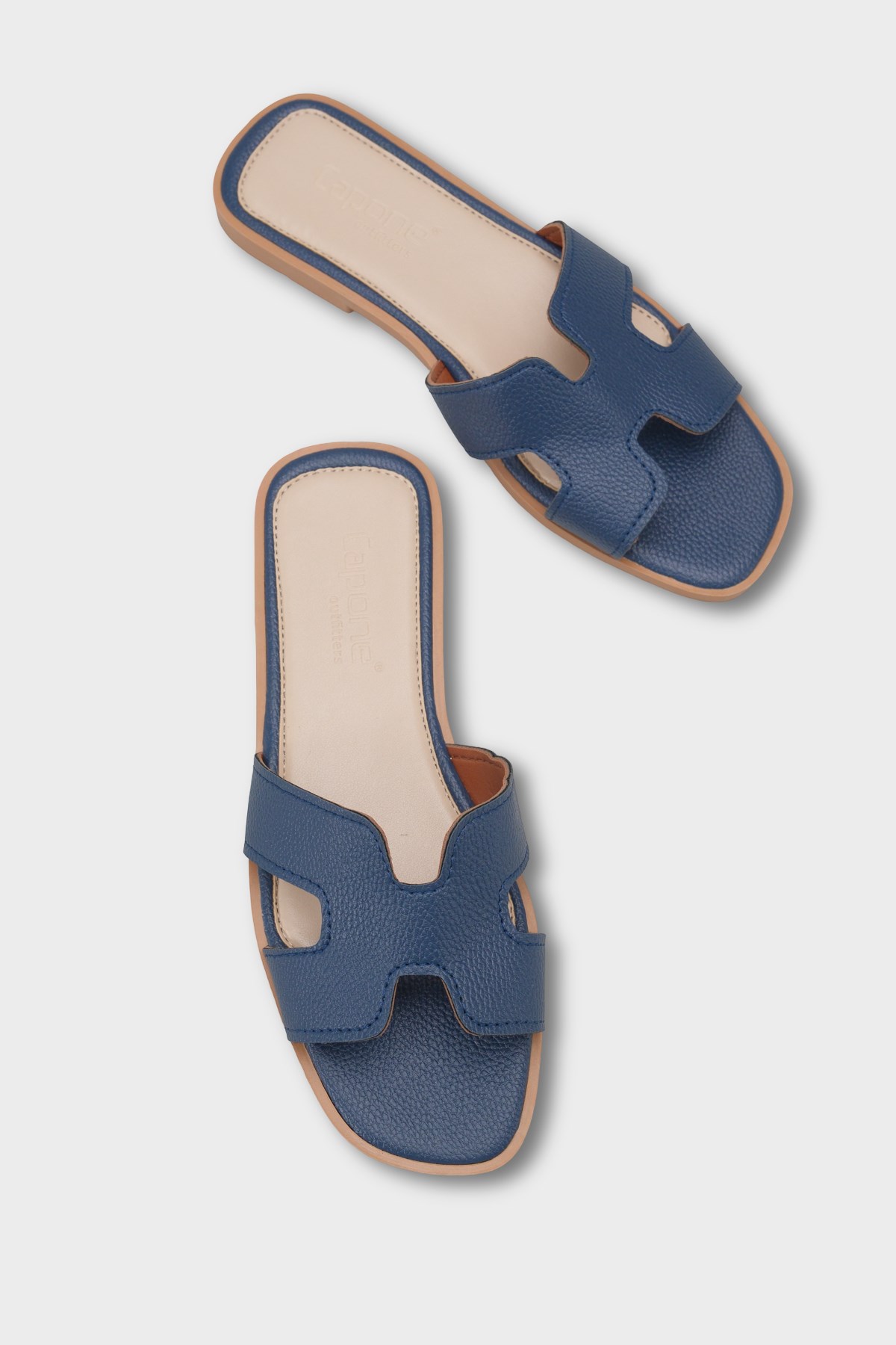 Capone Wilie Women s Short Heeled Slippers