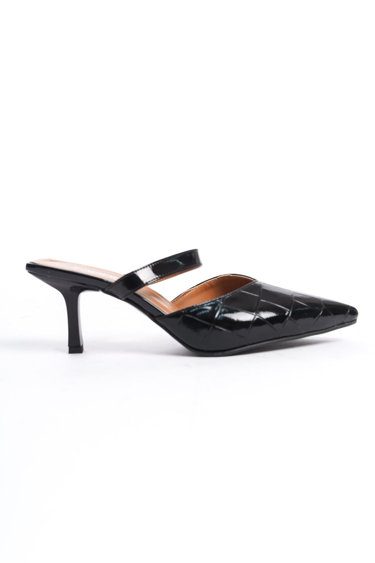 Capone Woman Heels Sandals