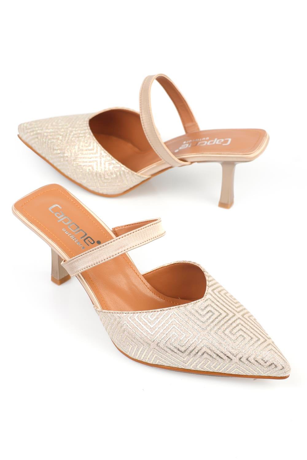Capone Woman Heels Sandals