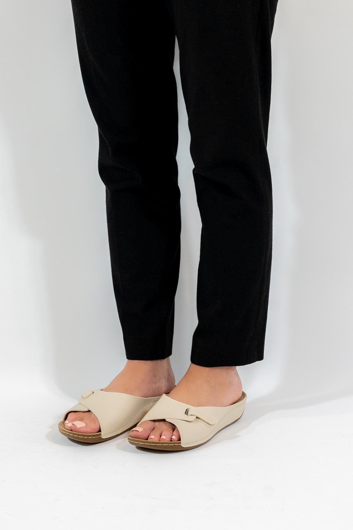 Capone Z0397 Women Beige Slide Comfort Anatomical Sandals