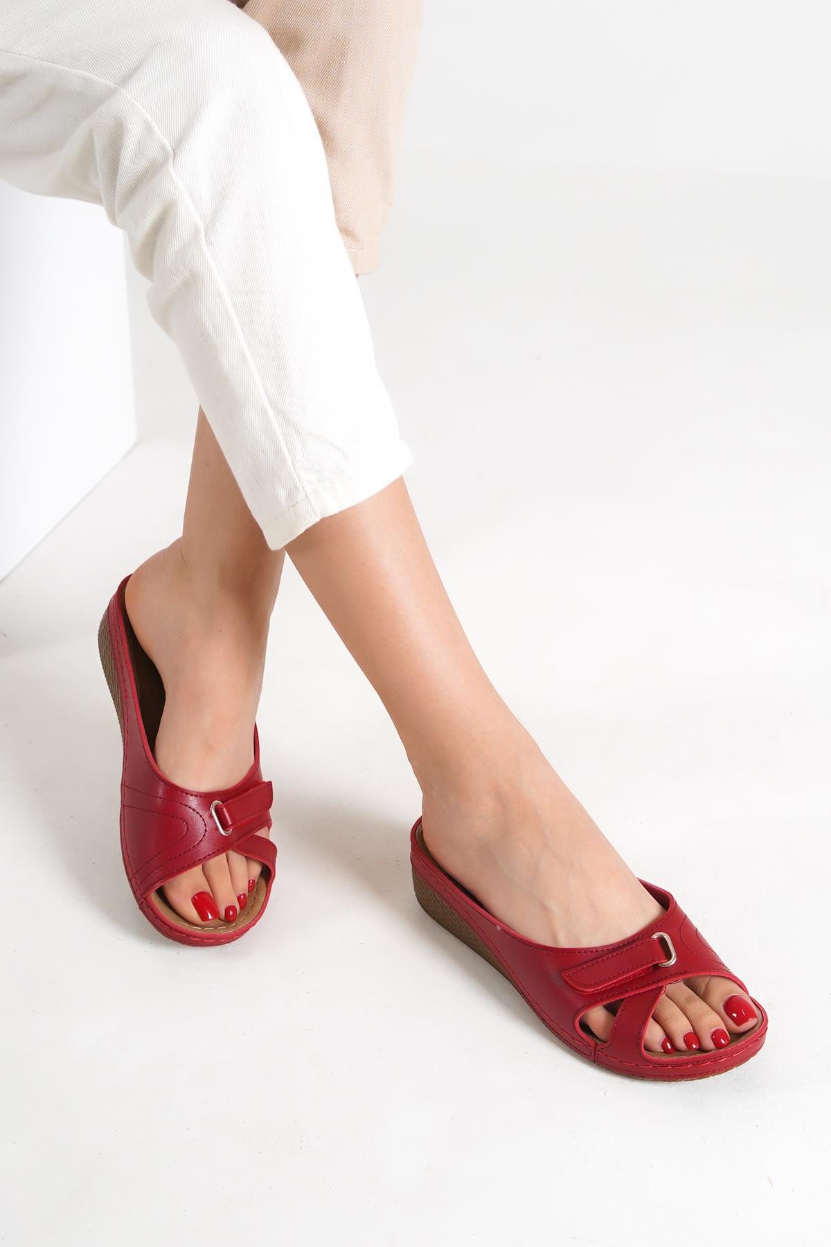 Capone Z0777 Women Red Slide Comfort Anatomical Sandals