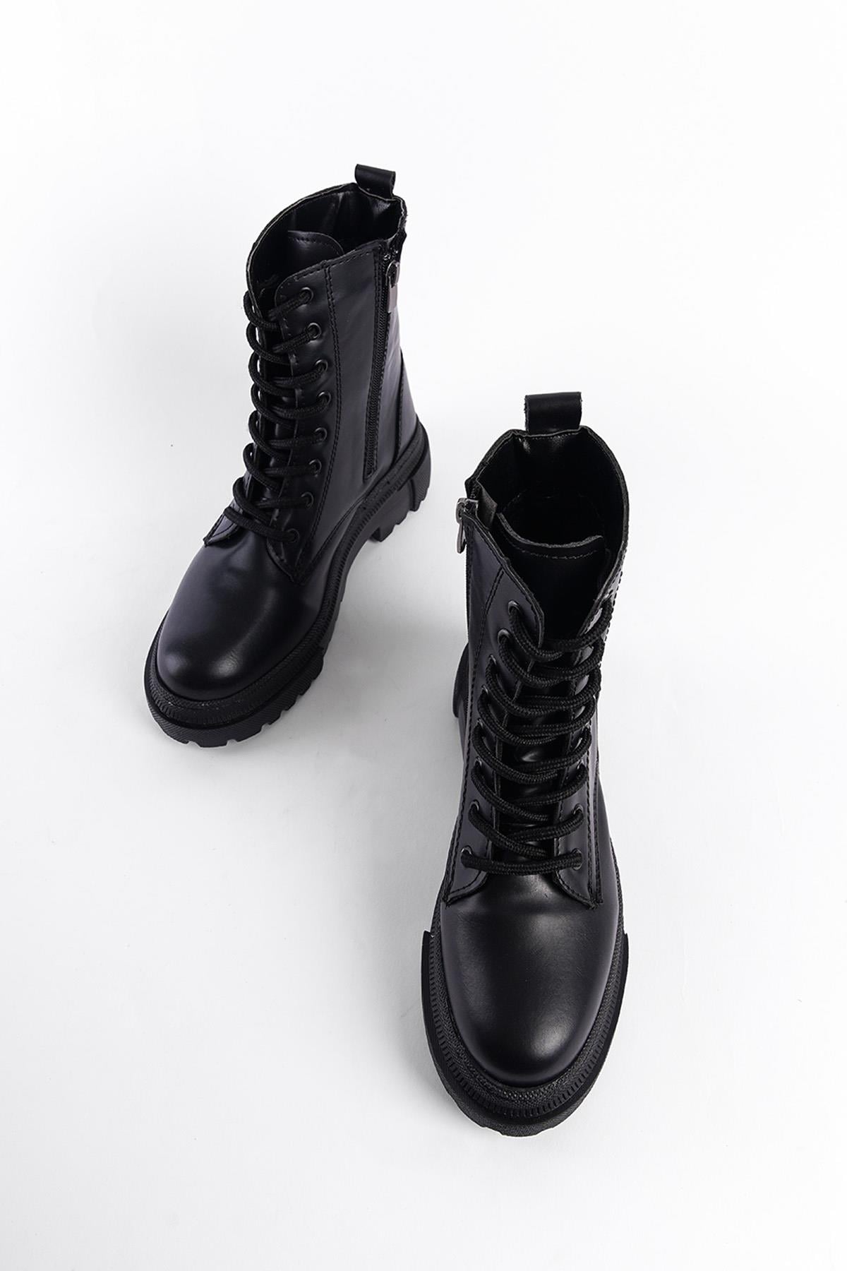 Capone Zippered and Laced Ankle Boots