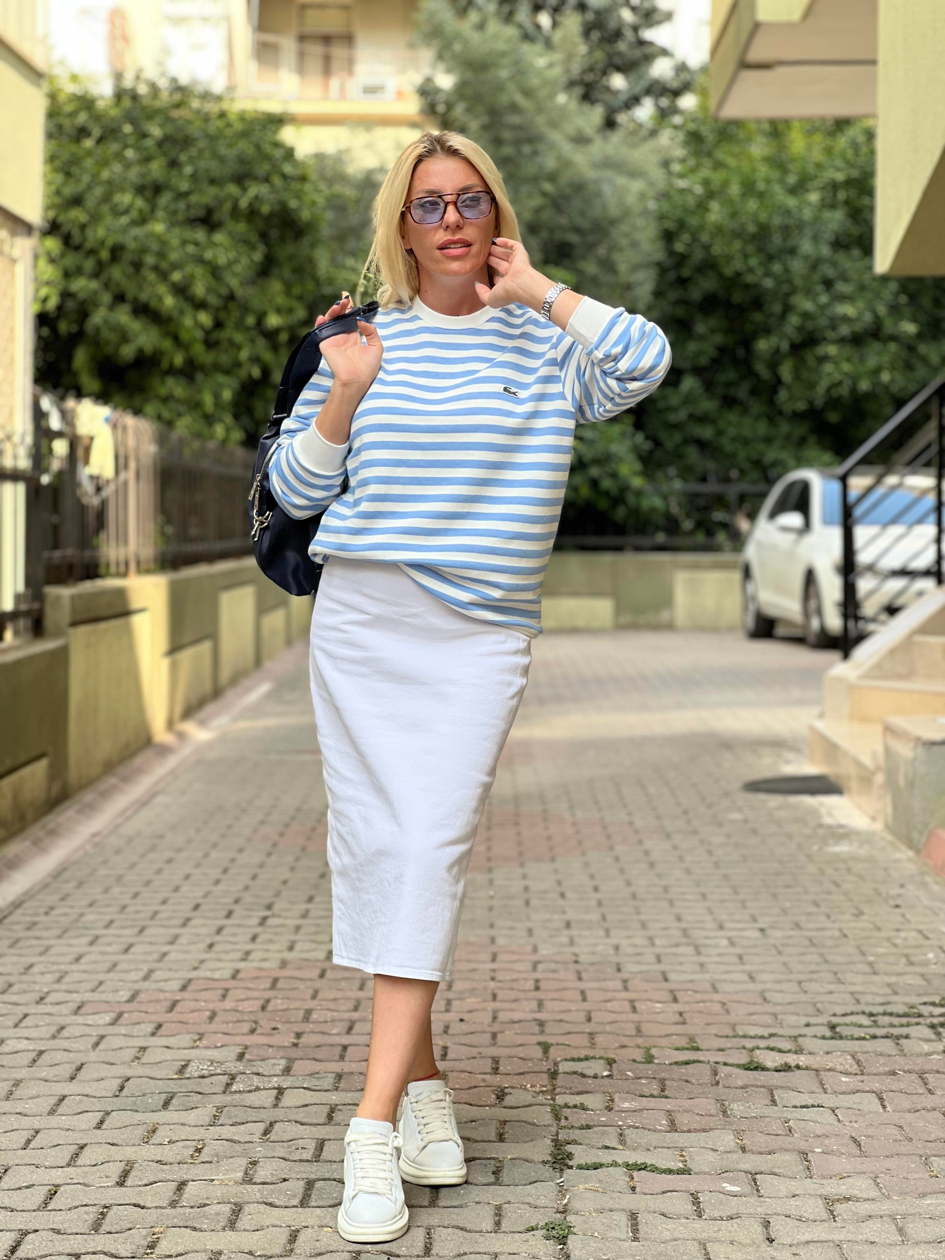 Açık mavi çizgili orj sweat 