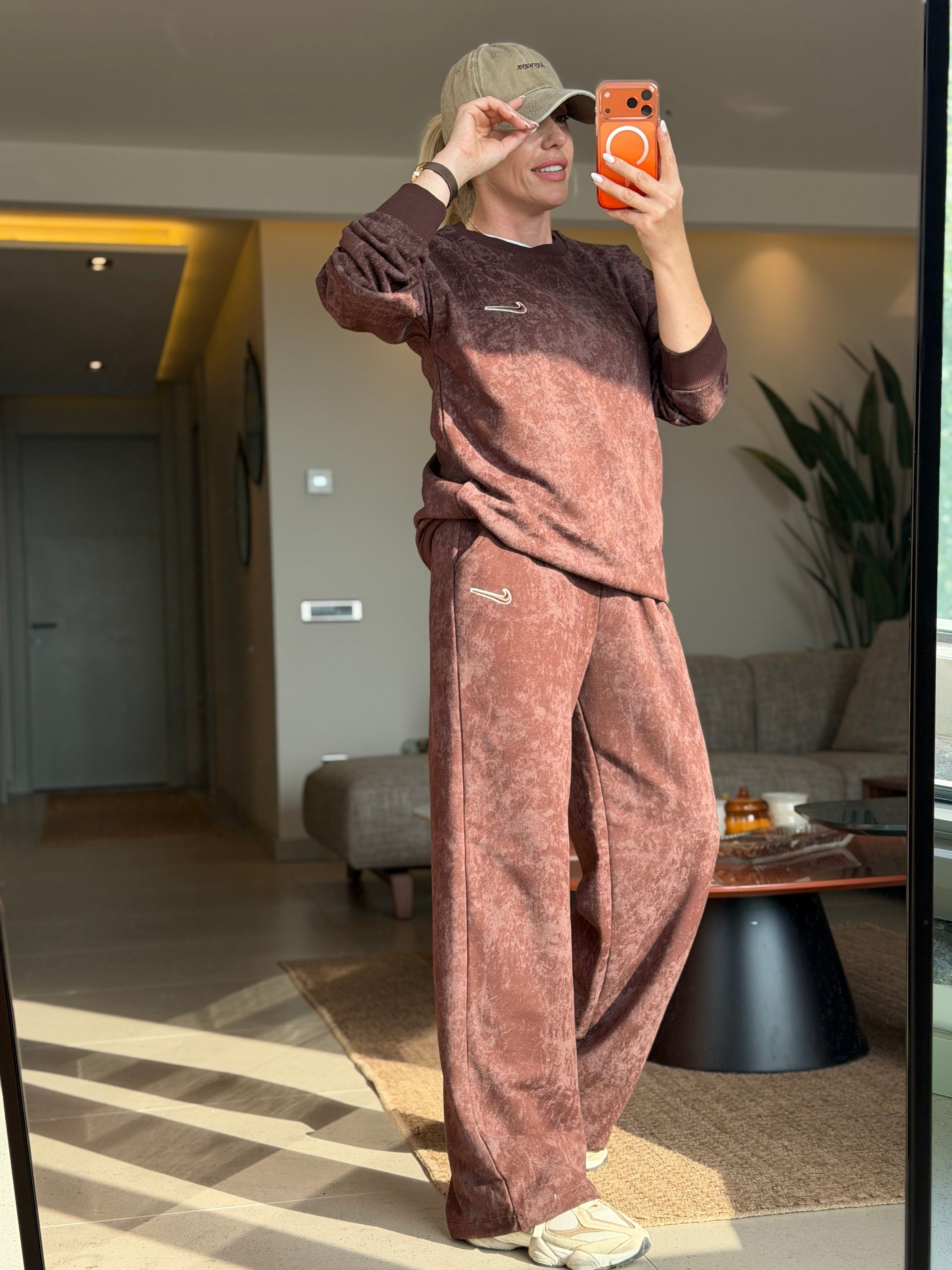 ACNE KAHVE EŞOFMAN TAKIMI
