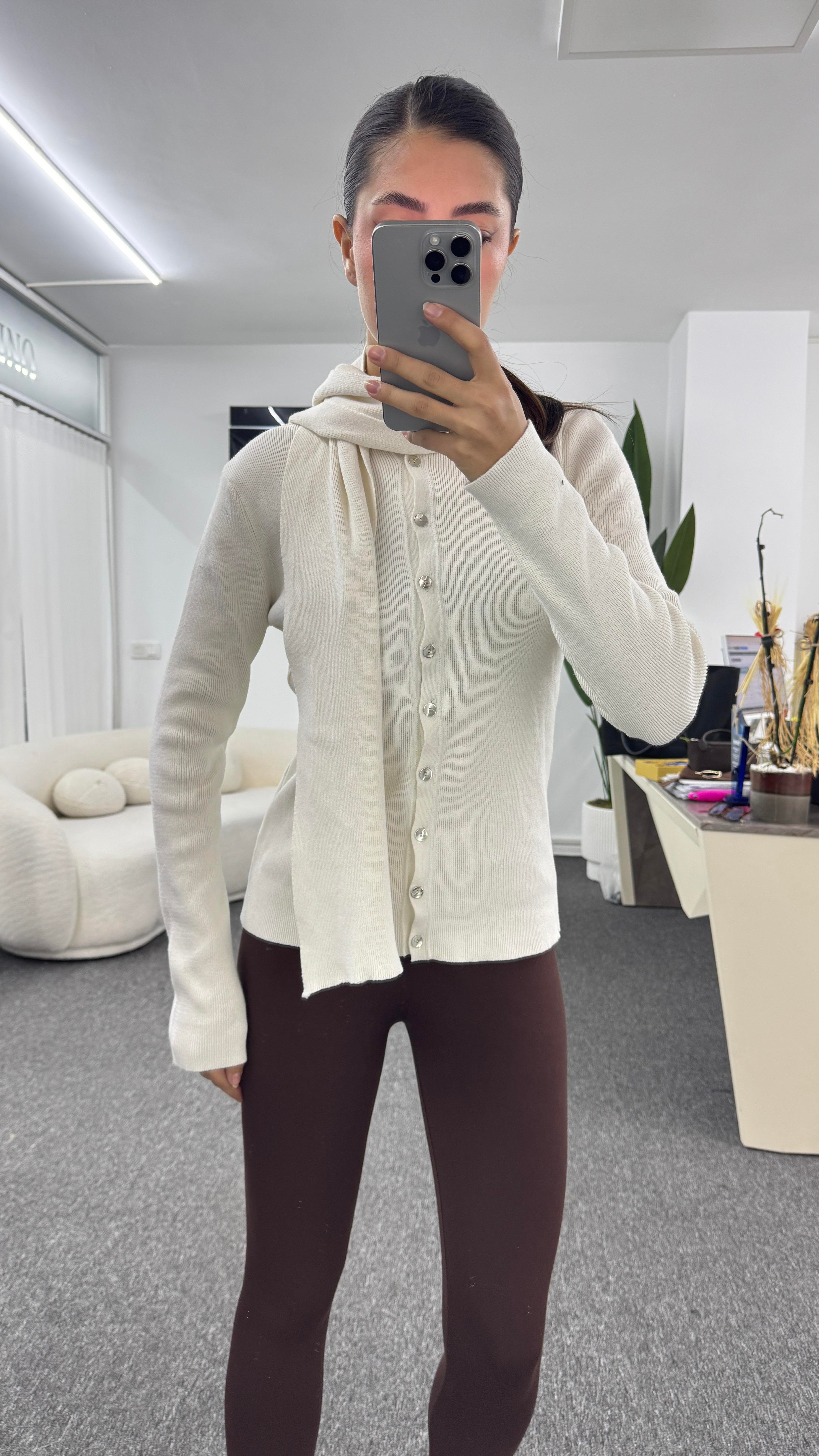 AVANA KREM ATKILI HIRKA