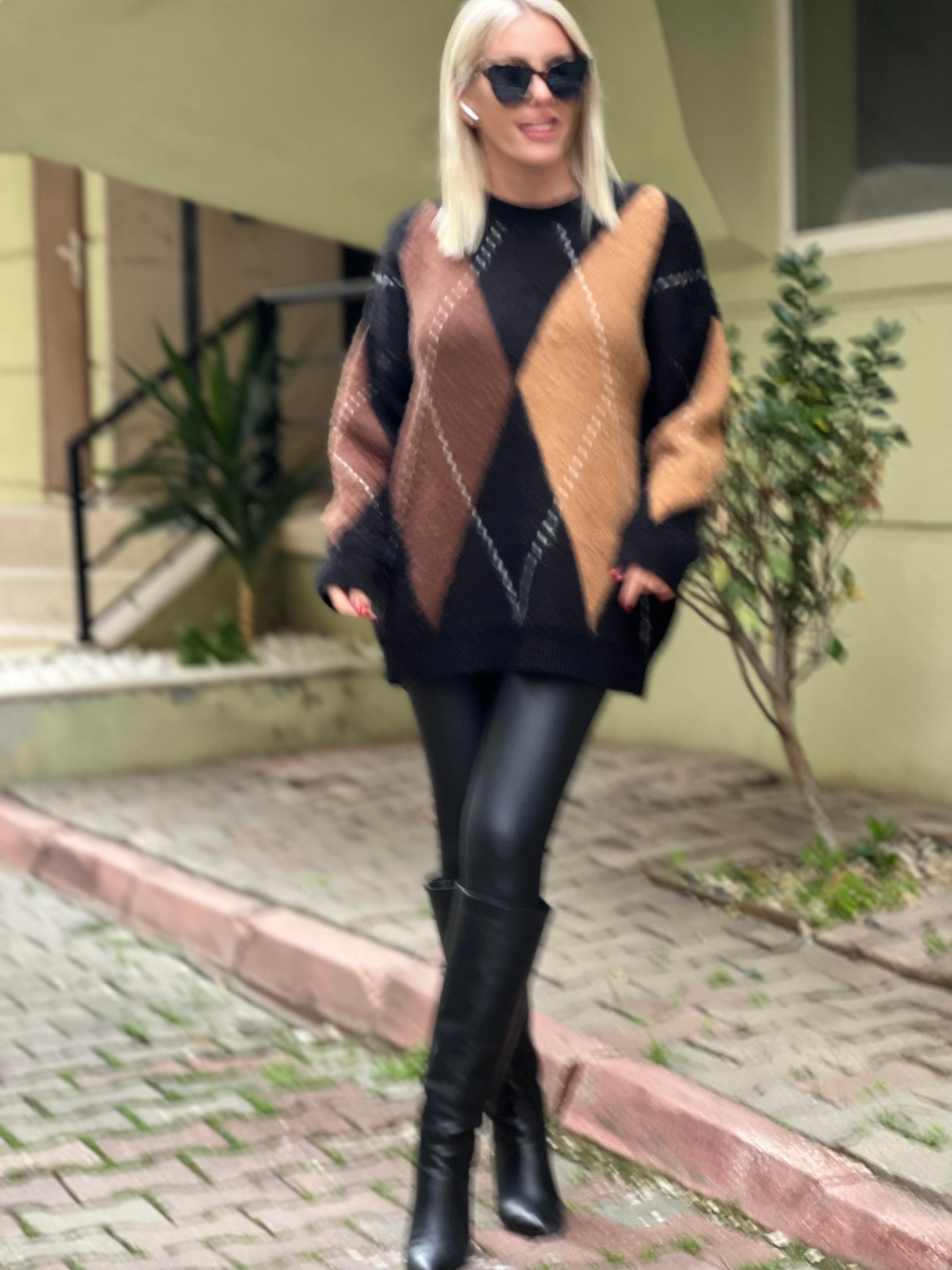BAKLAVA DESEN KAHVERENGİ KAZAK 