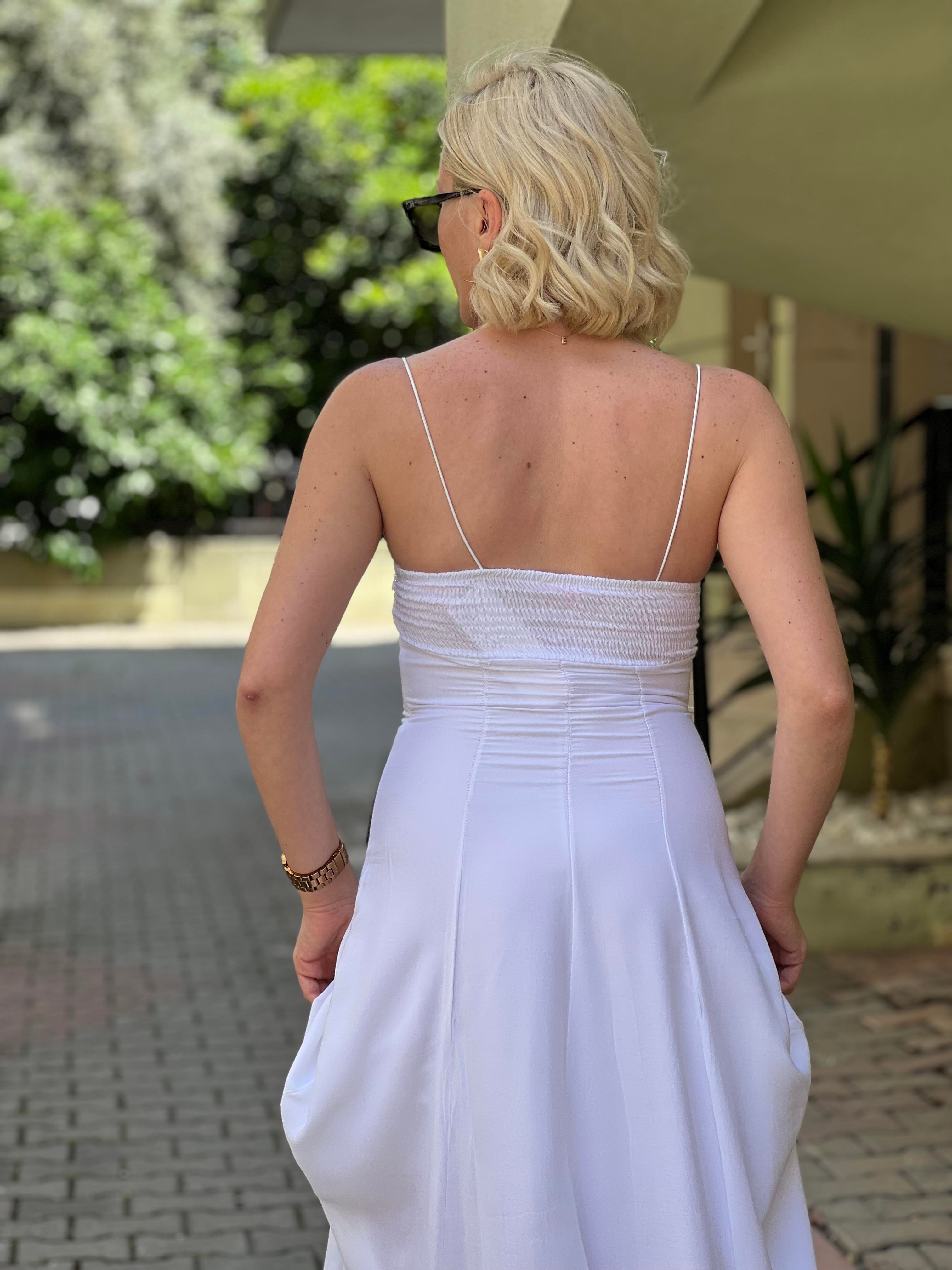 BEYAZ İPLİ ELBİSE 