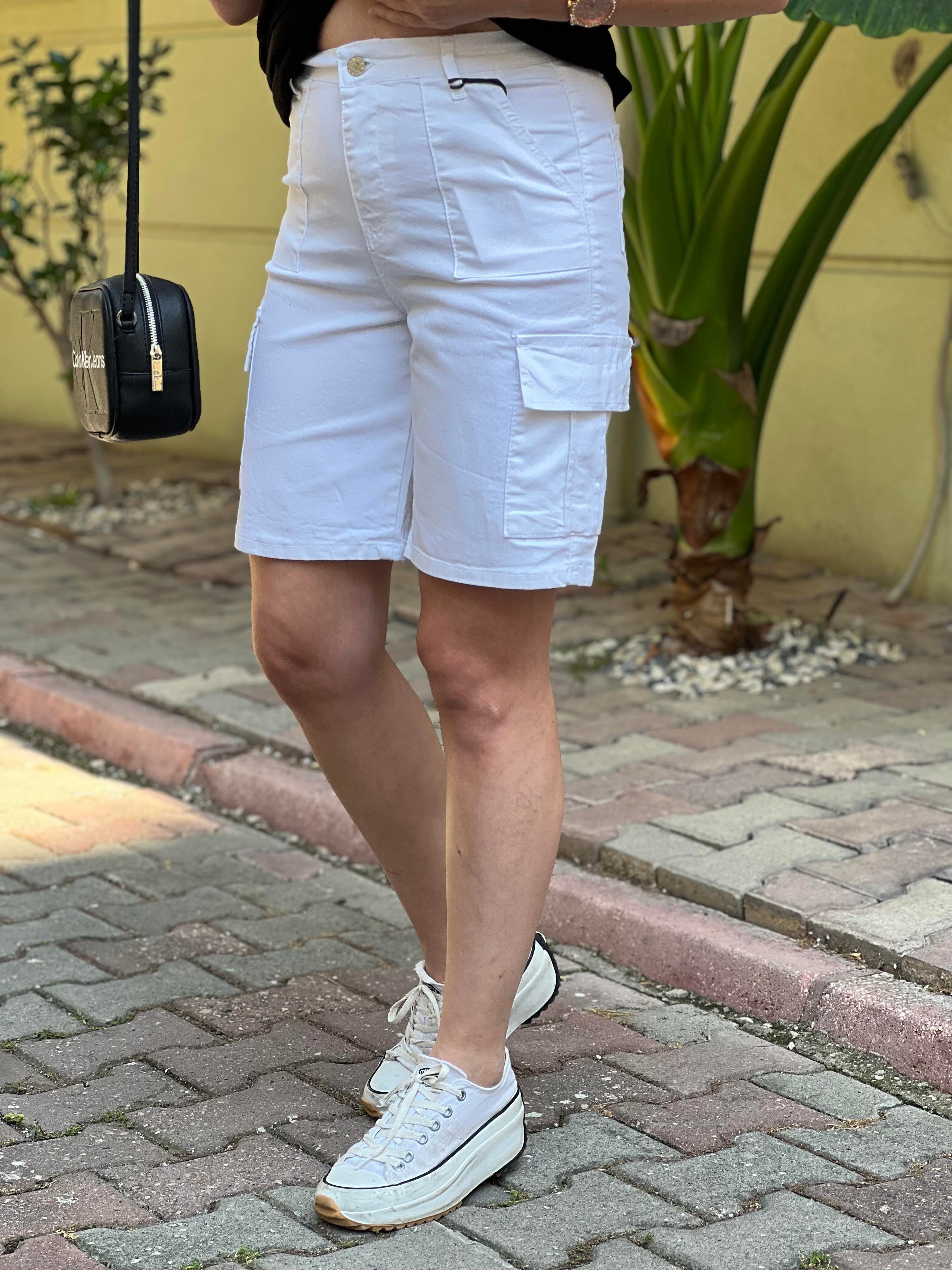 BEYAZ KARGO ŞORT 