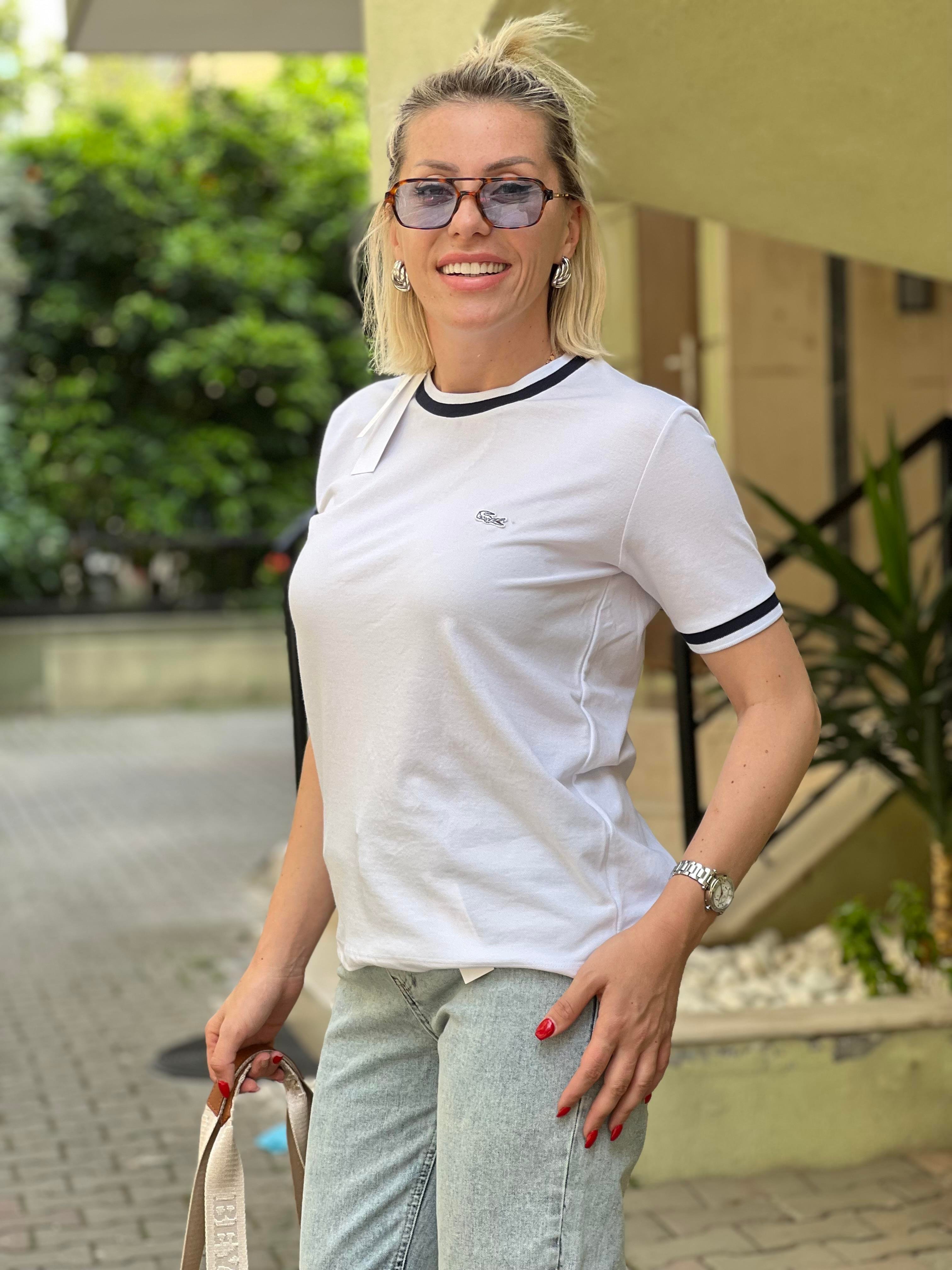 BEYAZ LAGOS TSHRT