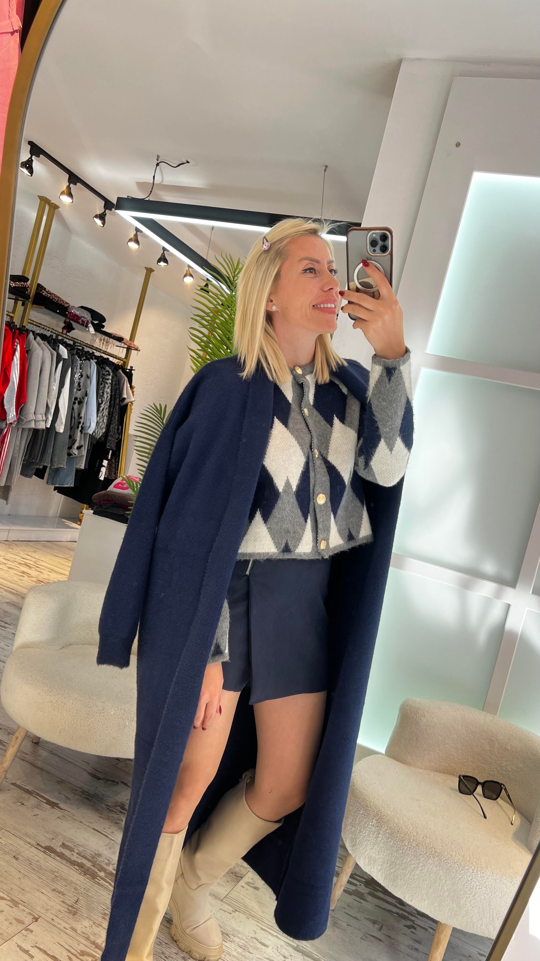 DELUX LACİVERT UZUN TRİKO HIRKA