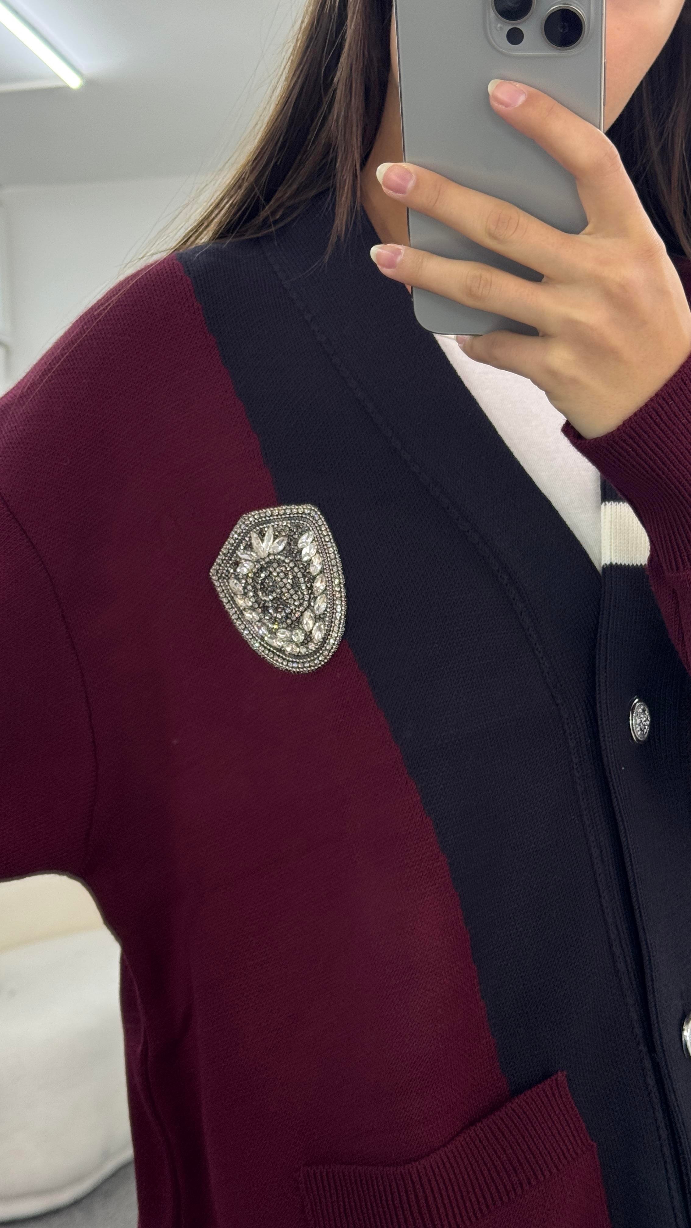 ELİJAH TAŞLI HIRKA