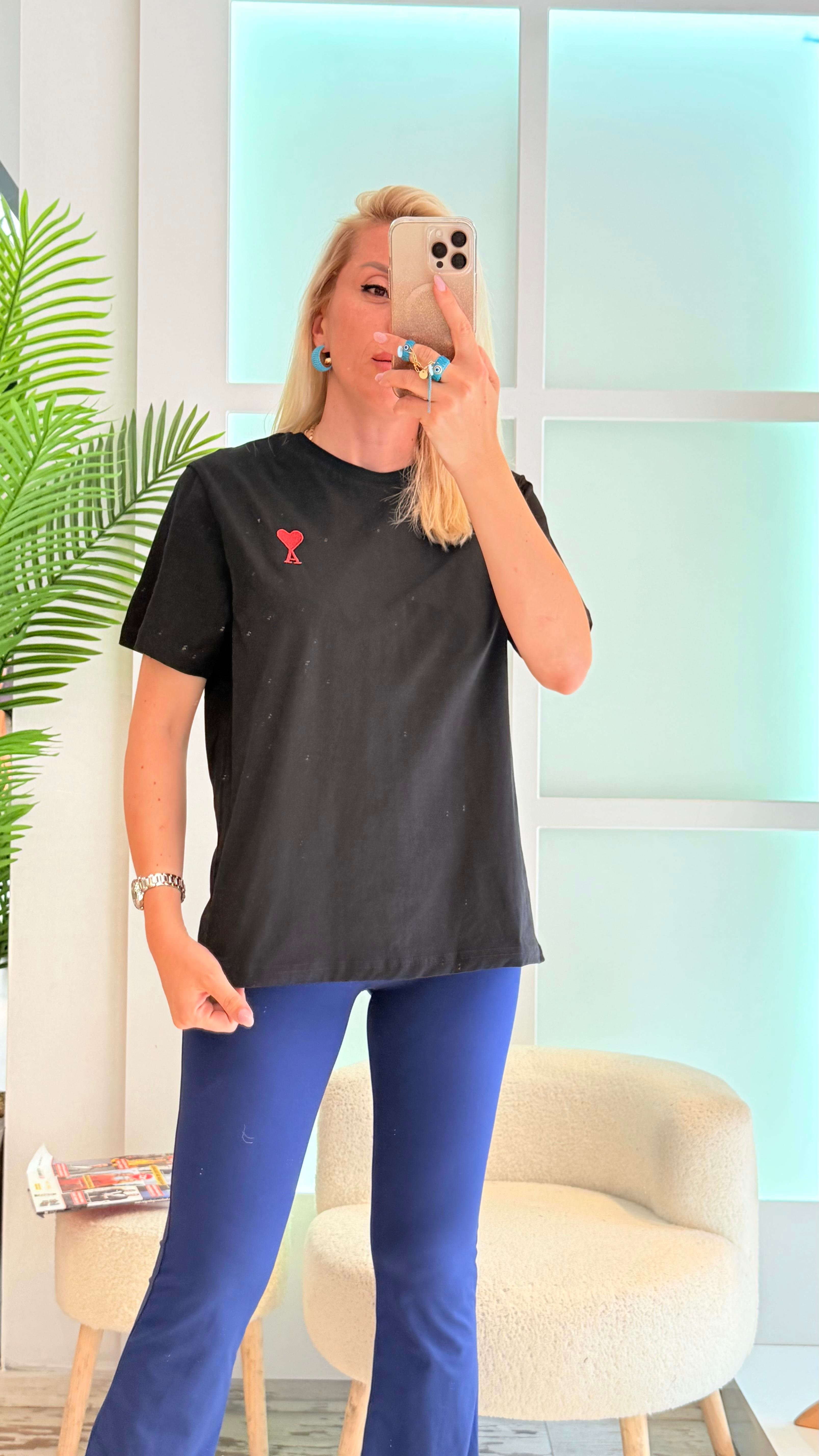 FLOWERS SİYAH TSHIRT