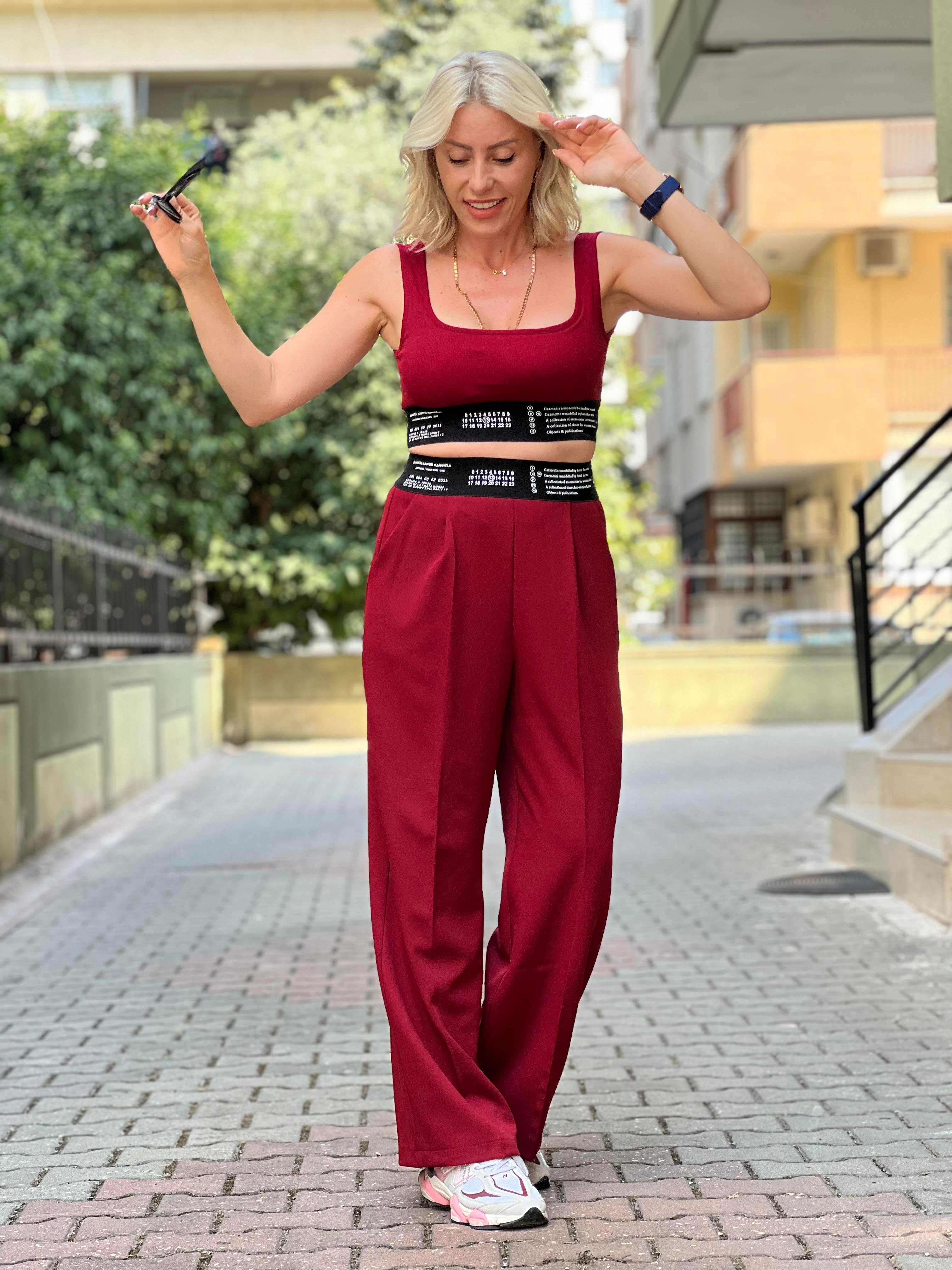 HAPPY KIRMIZI CROP