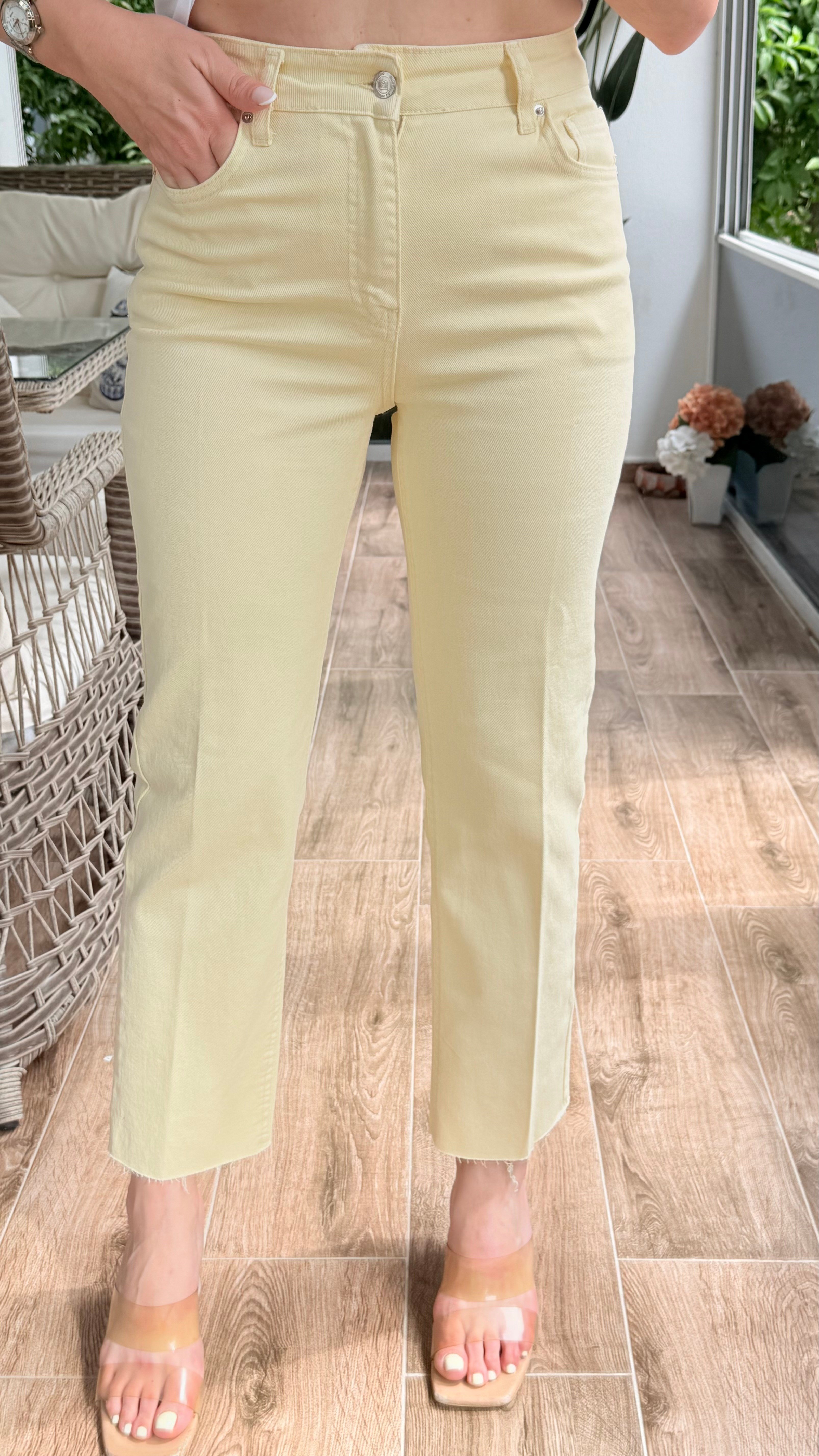 HİLA SARI JEAN PANTOLON 