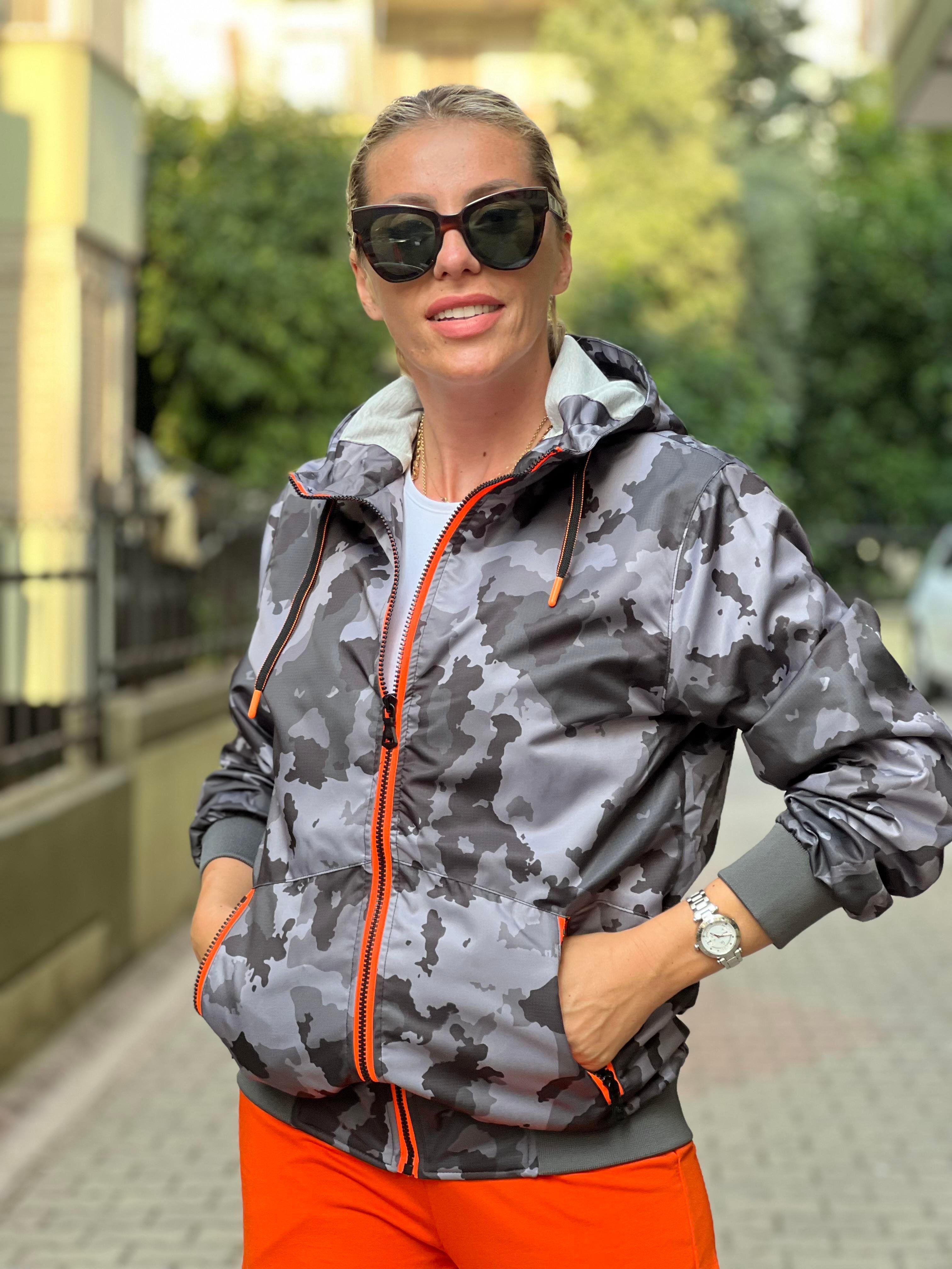 Kamuflash turuncu detay ceket