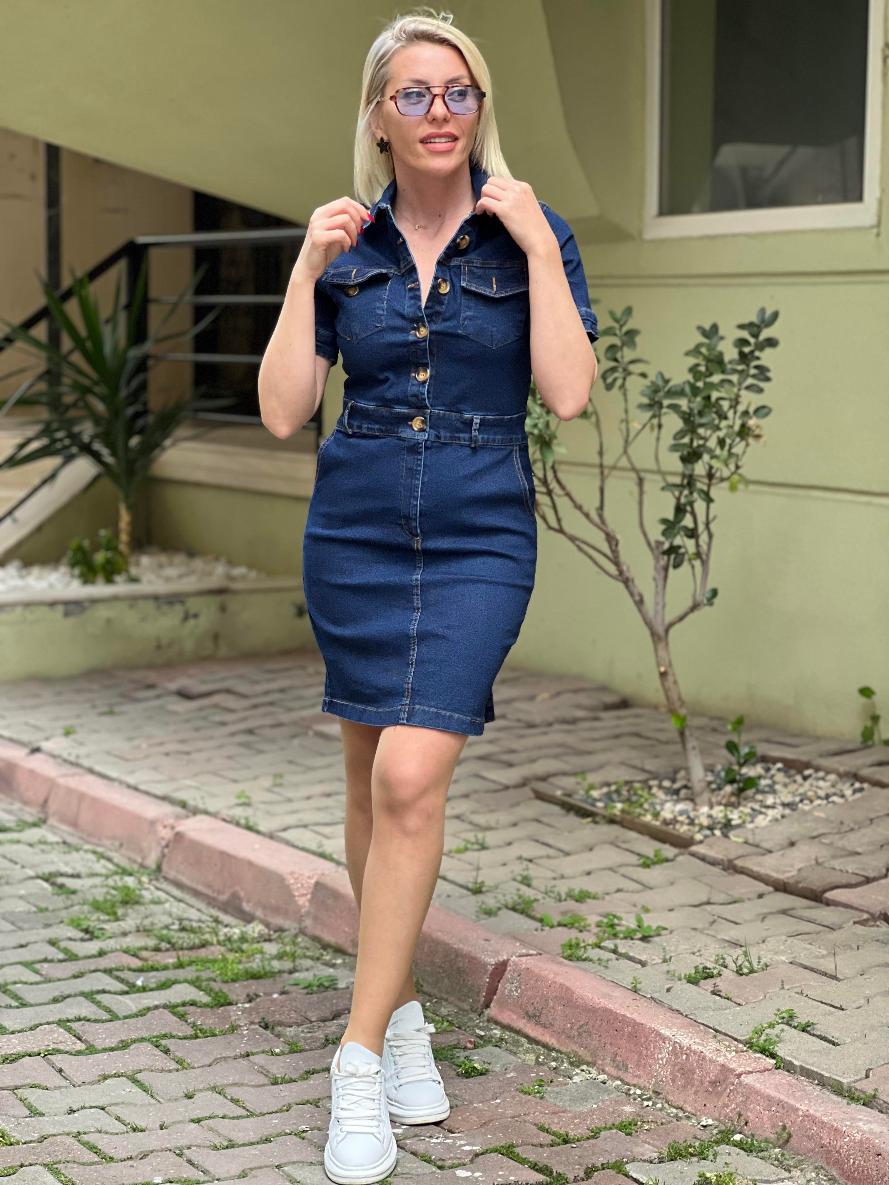 KISA KOLLU KOT ELBİSE 