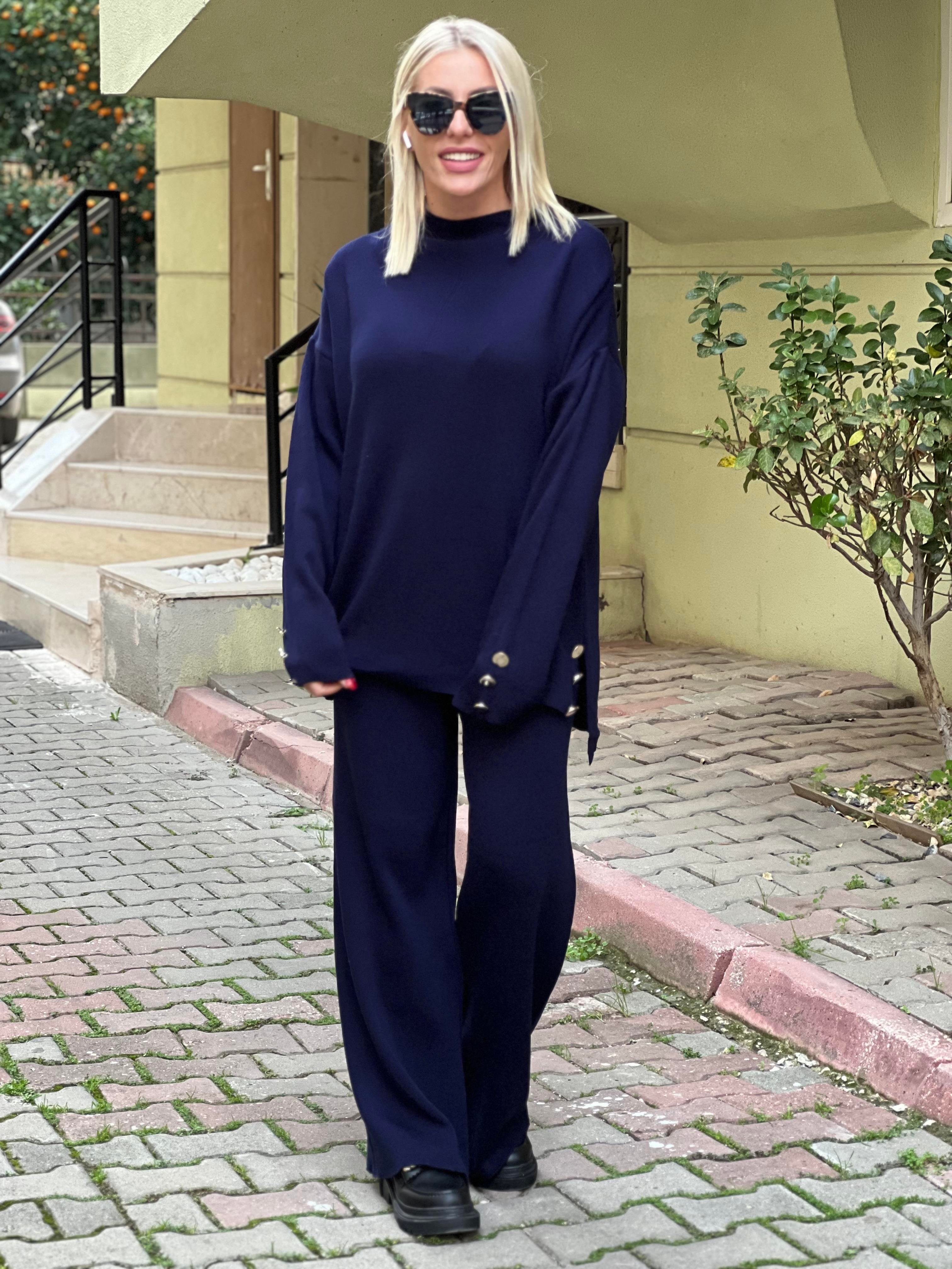 LACİVERT PANTOLONLU TRİKO TAKIM