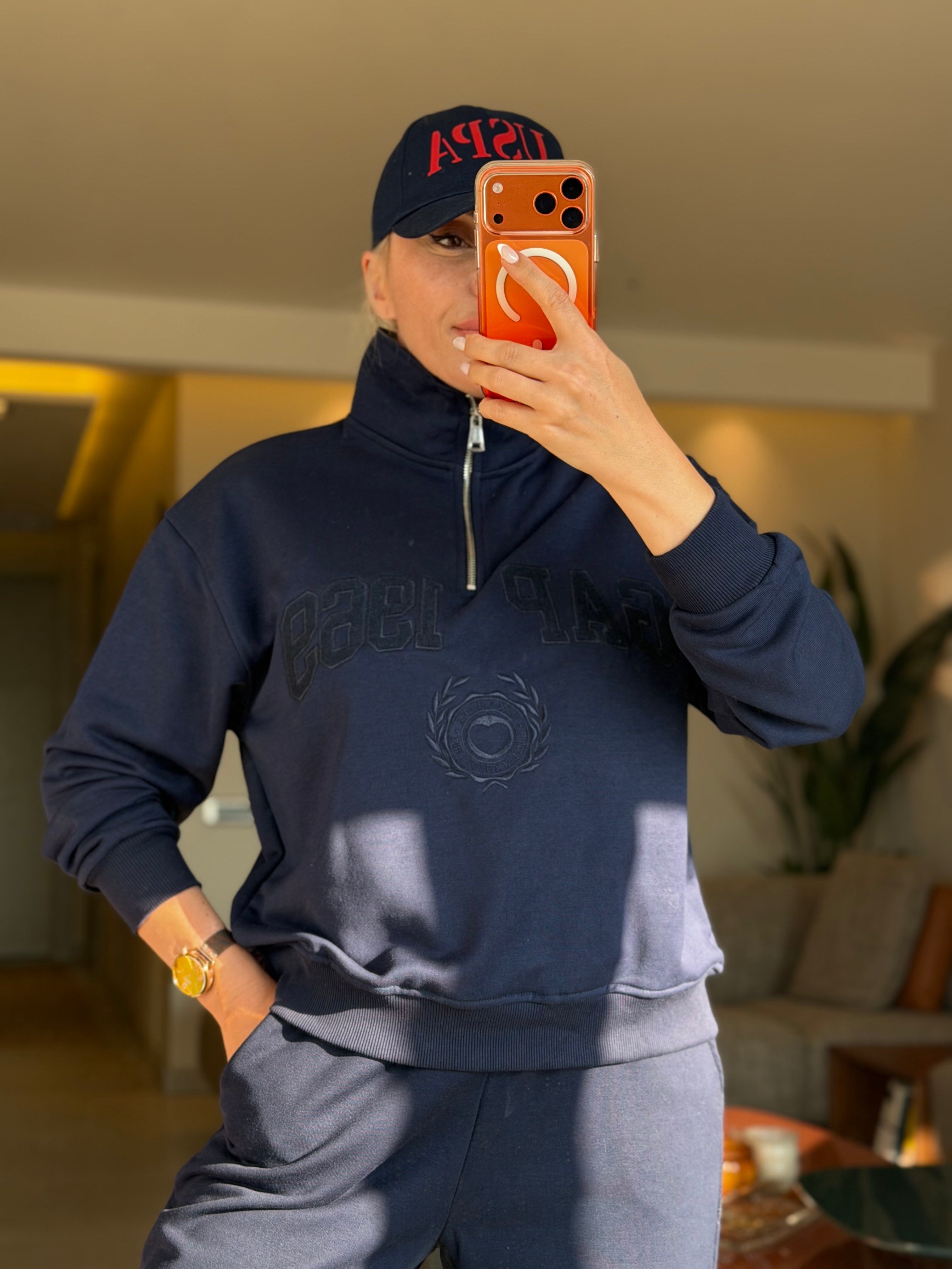 LİLİE LACİVERT SWEATSHIRT