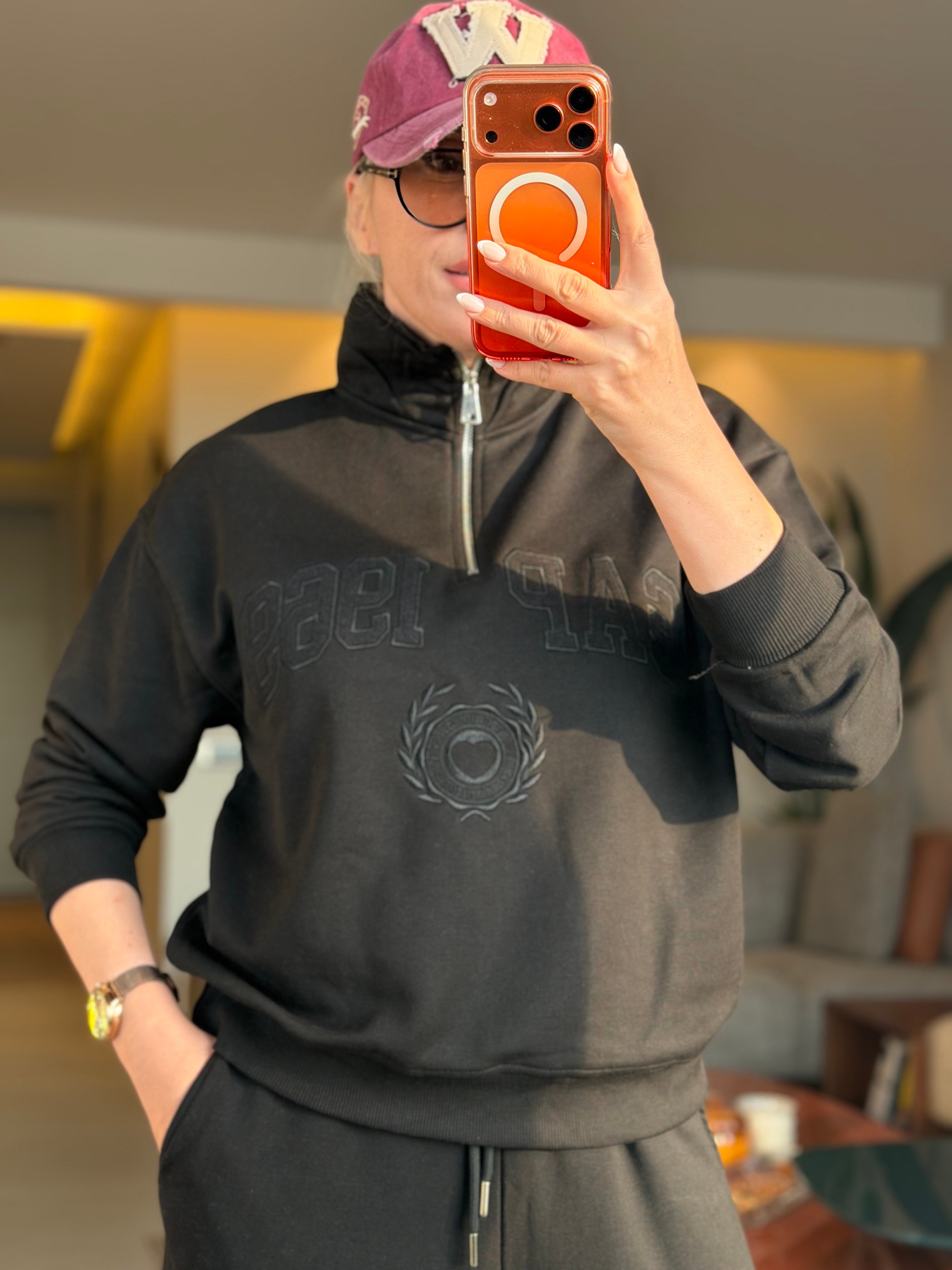 LİLİE SİYAH SWEATSHIRT