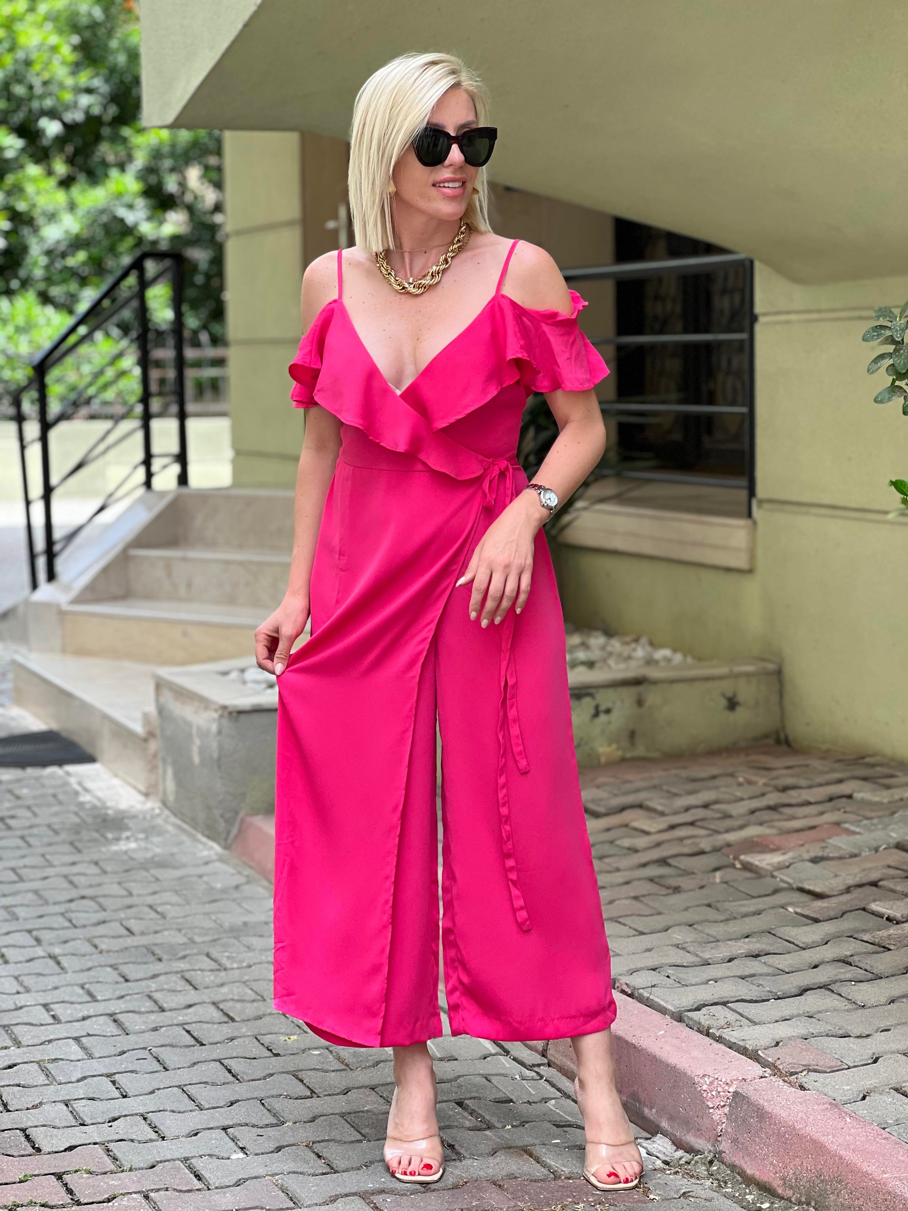 PEMBE KRUVAZE TULUM