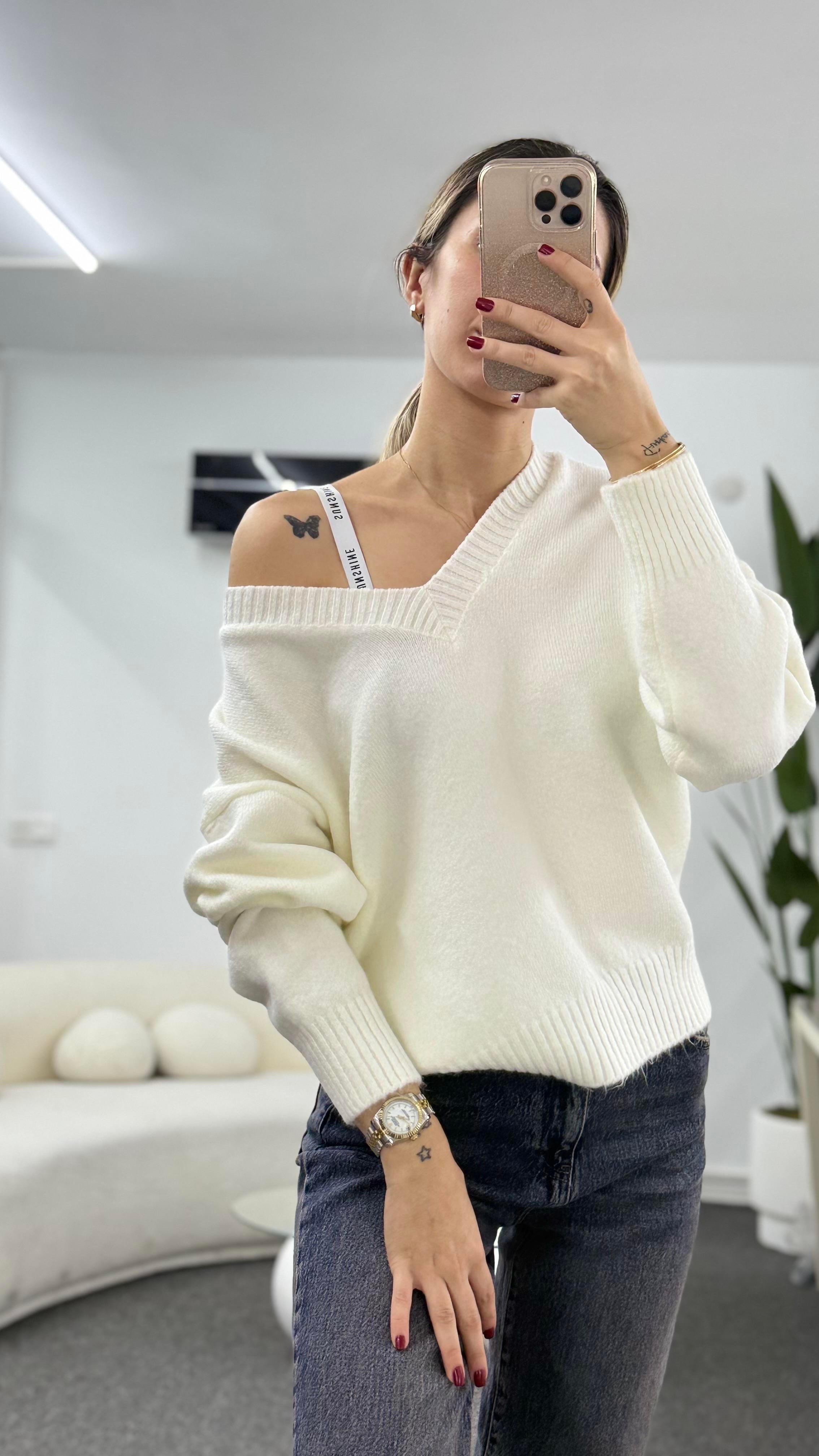 RENSA V YAKA BEYAZ KAZAK