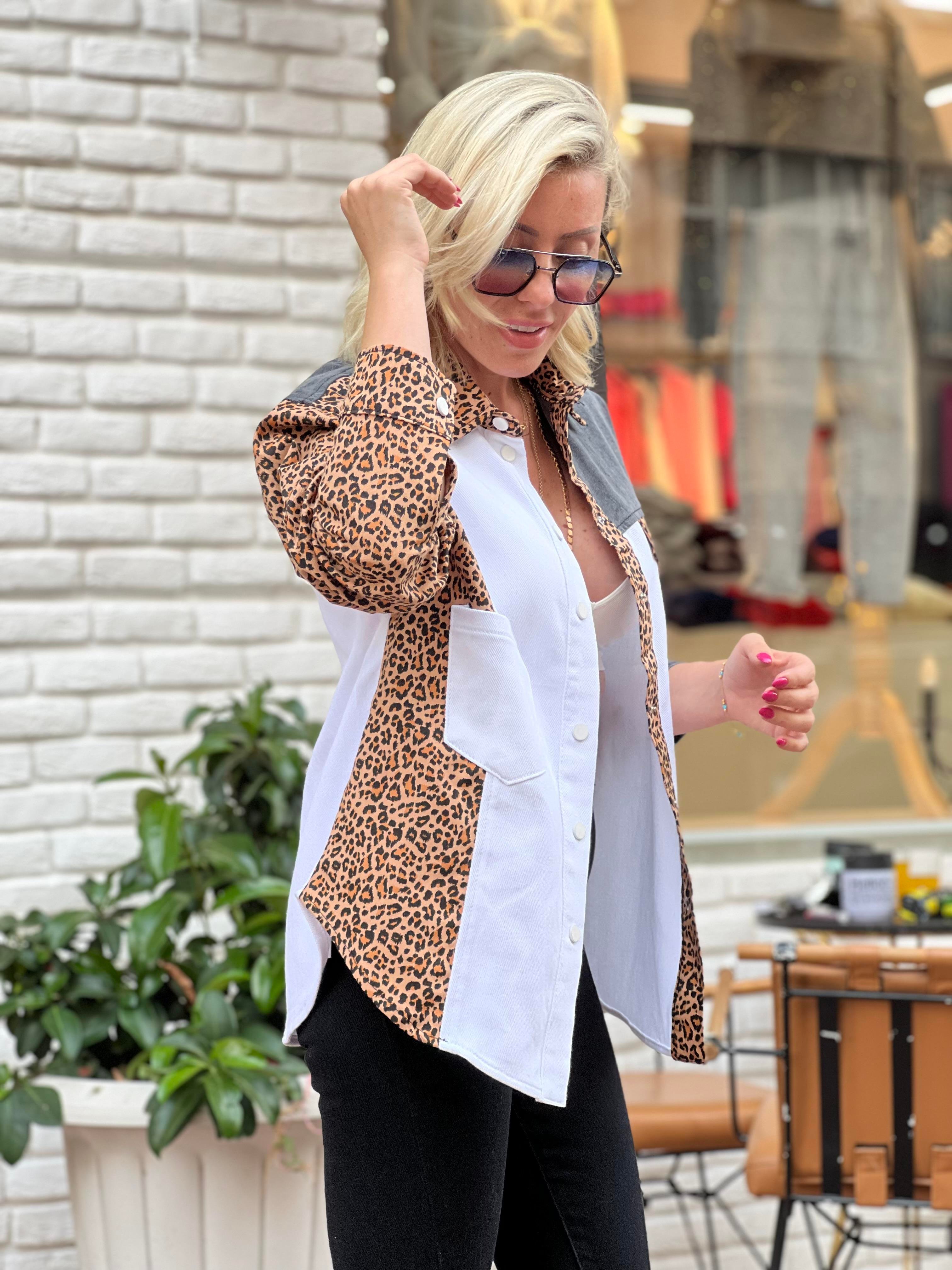 SOLY BEYAZ LEOPAR DETAYLI CEKET 