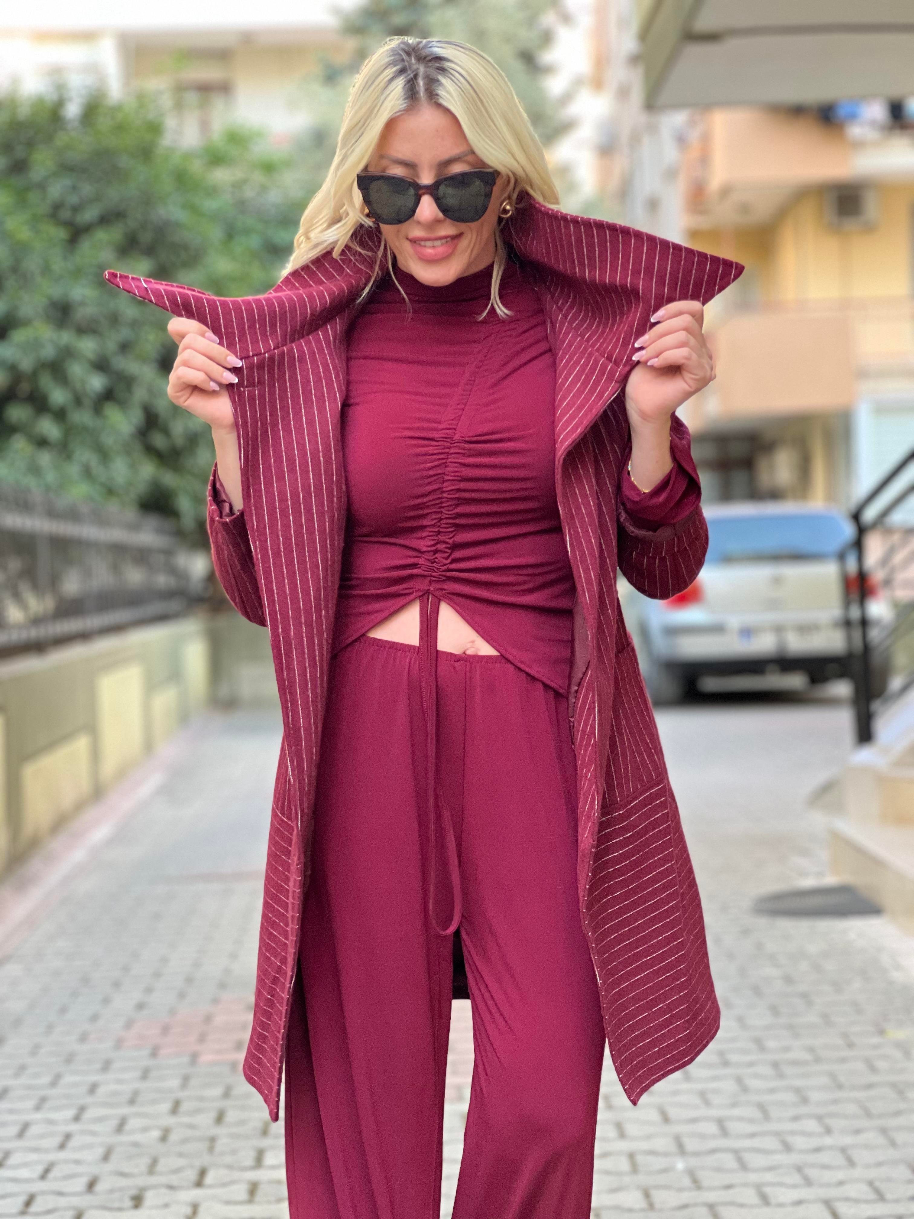 STRİİ BORDO ÇİZGİLİ KABAN 