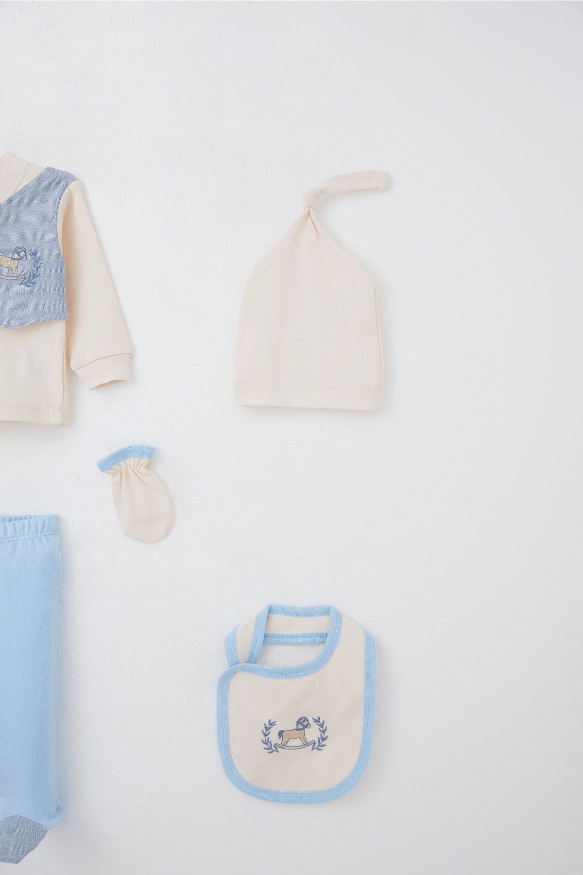 Breeze Erkek Bebek Hastane Çıkışı 5 li Sabit Papyonlu Yelekli Sevimli At Nakışlı Krem (0-3 Ay)
