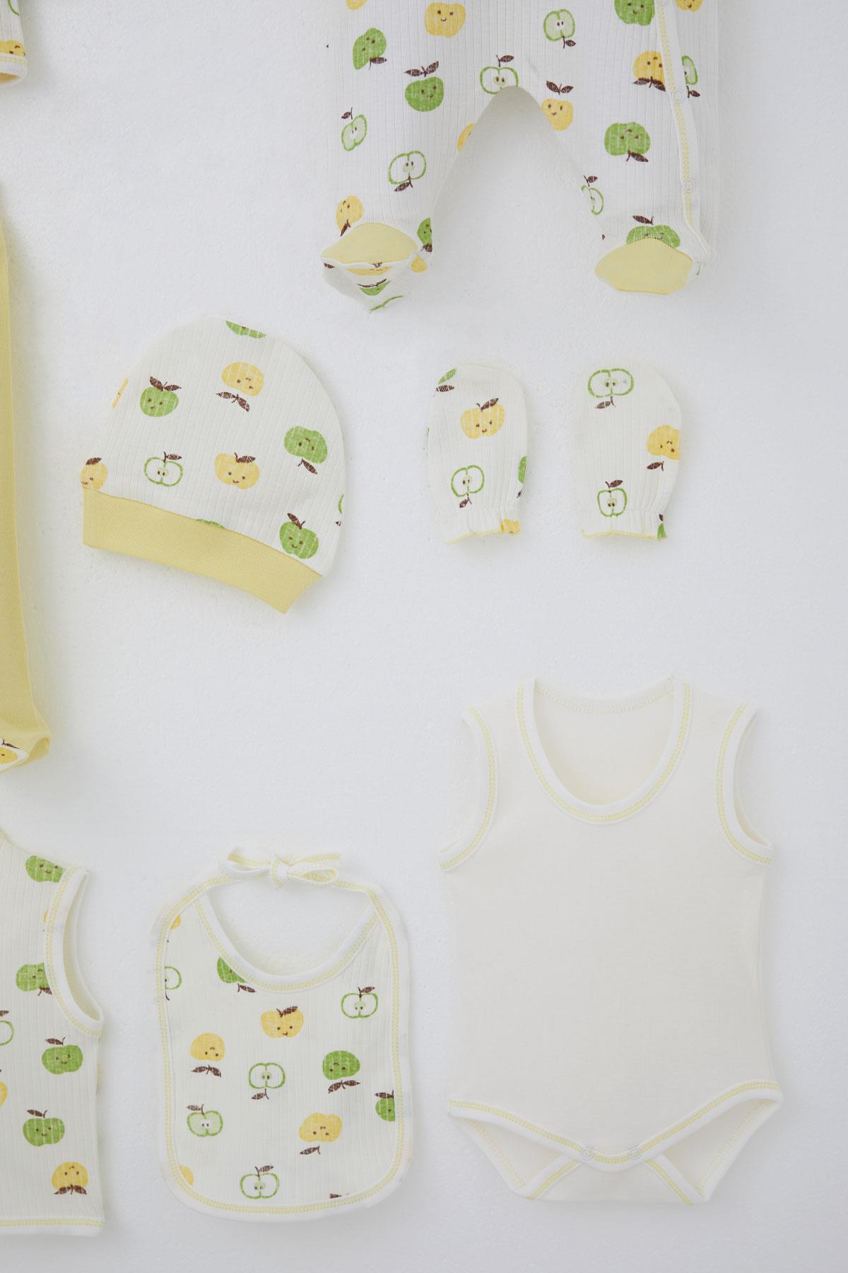 Breeze Erkek Bebek Hastane Çıkışı 8 li Sevimli Minik Elma Desenli Ekru (0-3 Ay)