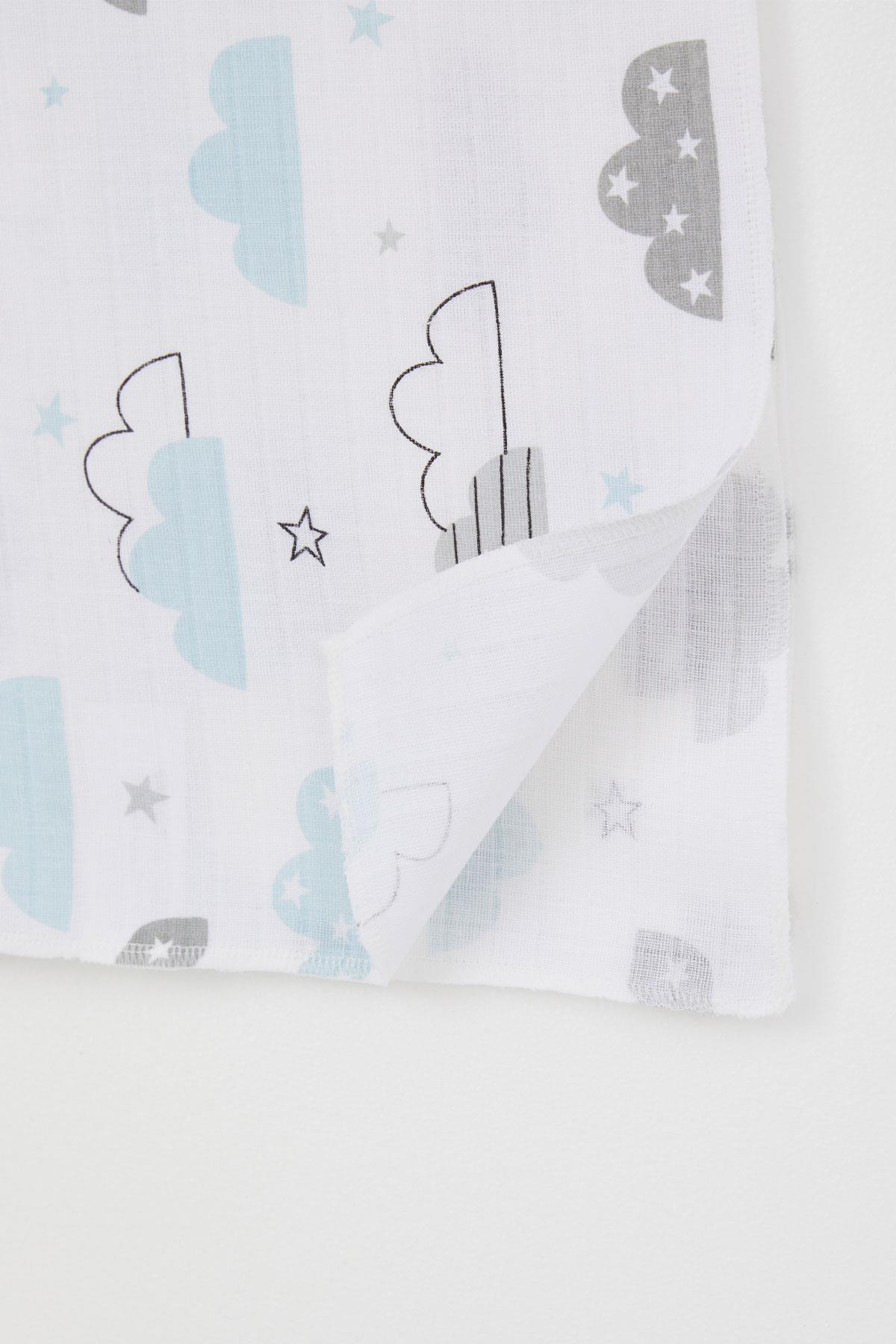 Breeze Yenidoğan Bebek Müslin Battaniye Gökyüzü Temalı Bulut Desenli Beyaz (Standart)