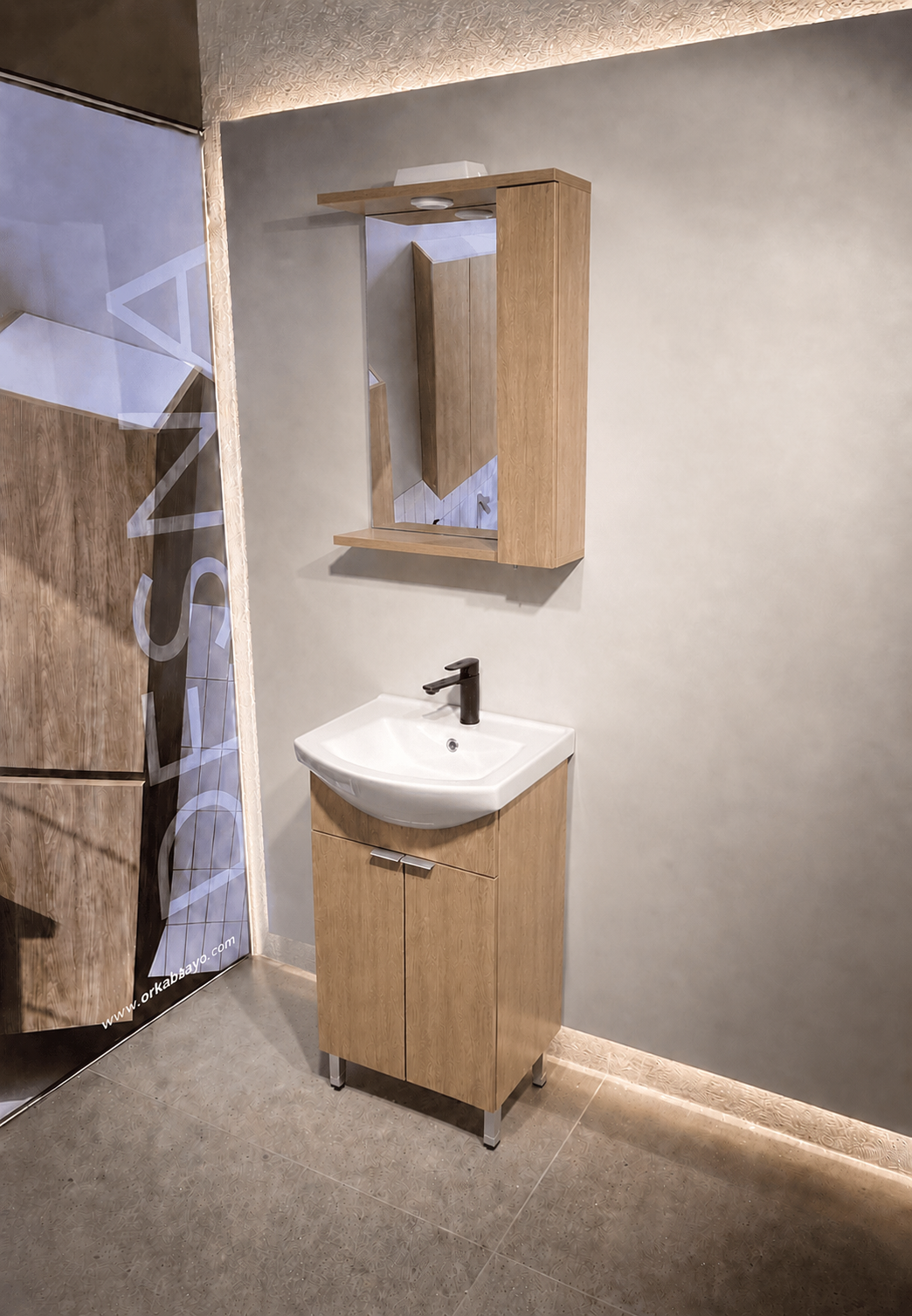 PURUS 55 TKM AYAKLI TEK KUTU BUDVAORKA5008435Banyo Dolabı Takımı