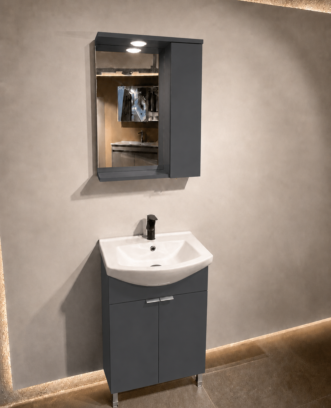 PURUS 55 TKM AYAKLI TEK KUTU M.ANTRASITORKA5008436Banyo Dolabı Takımı
